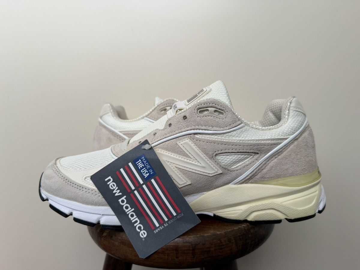 New Balance × Stussy Stussy x 990v4 Cream Size US 9.5 / EU 42-43 - 2 Thumbnail