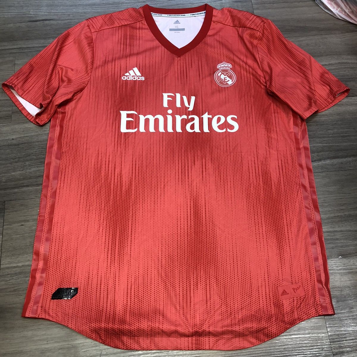 image of Real Madrid 18/19 Player Issue Away Shirt in Orange, Men's (Size XL)