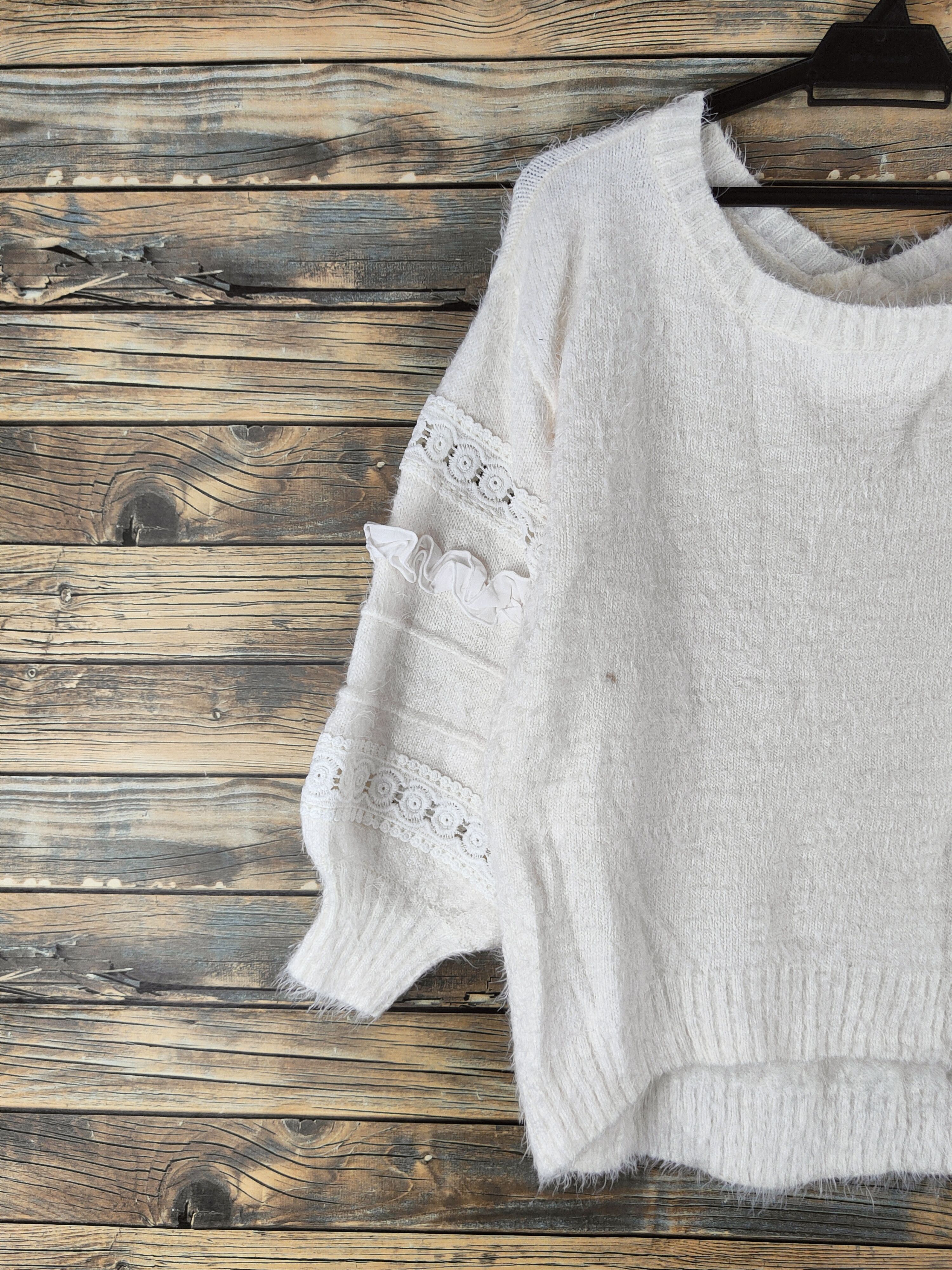 Japanese Brand DL Lilou de Chouchou Cream Fur Mohair Knitwear #46-520 Size M / US 6-8 / IT 42-44 - 4 Thumbnail