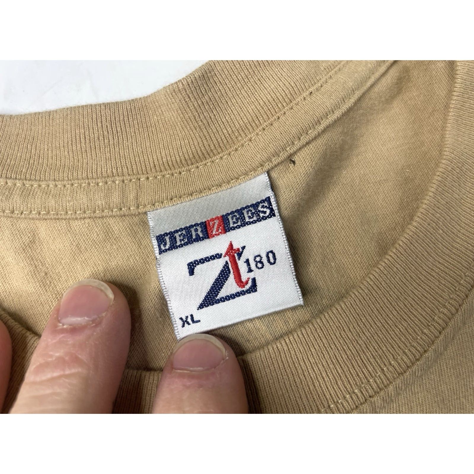 Jerzees VINTAGE Bon Jovi Bounce Tour T-Shirt 2003 XL Tan Cotton Crew Neck Short Sleeve JERZEES Men Graphic Regular Size US XL / EU 56 / 4 - 2 Thumbnail