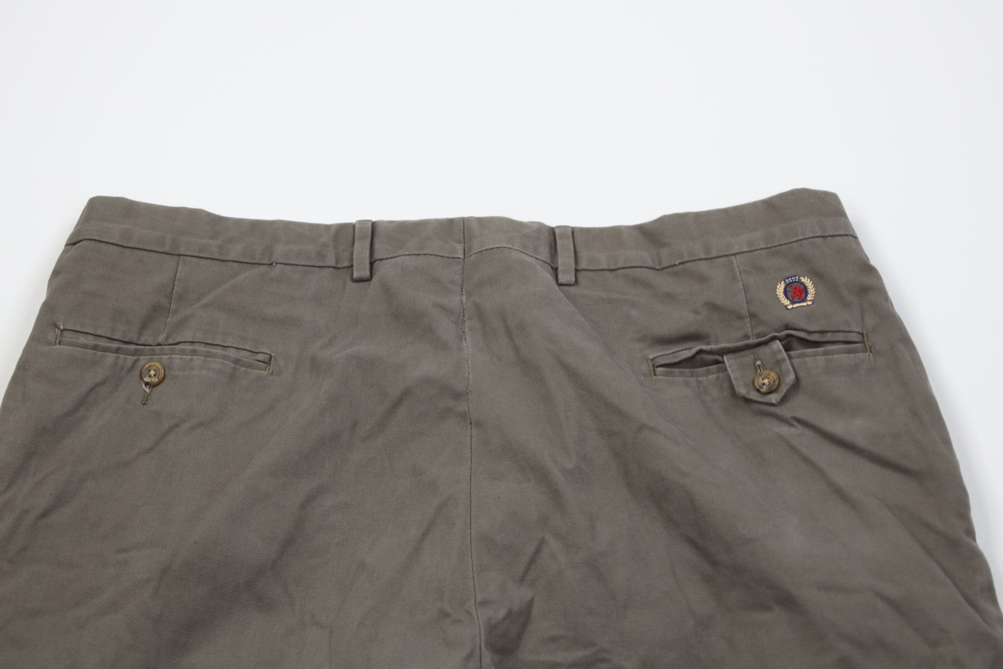 Tommy Hilfiger Vintage 90s Tommy Hilfiger Wide Leg Chino Pants Gray Size US 38 / EU 54 - 12 Thumbnail