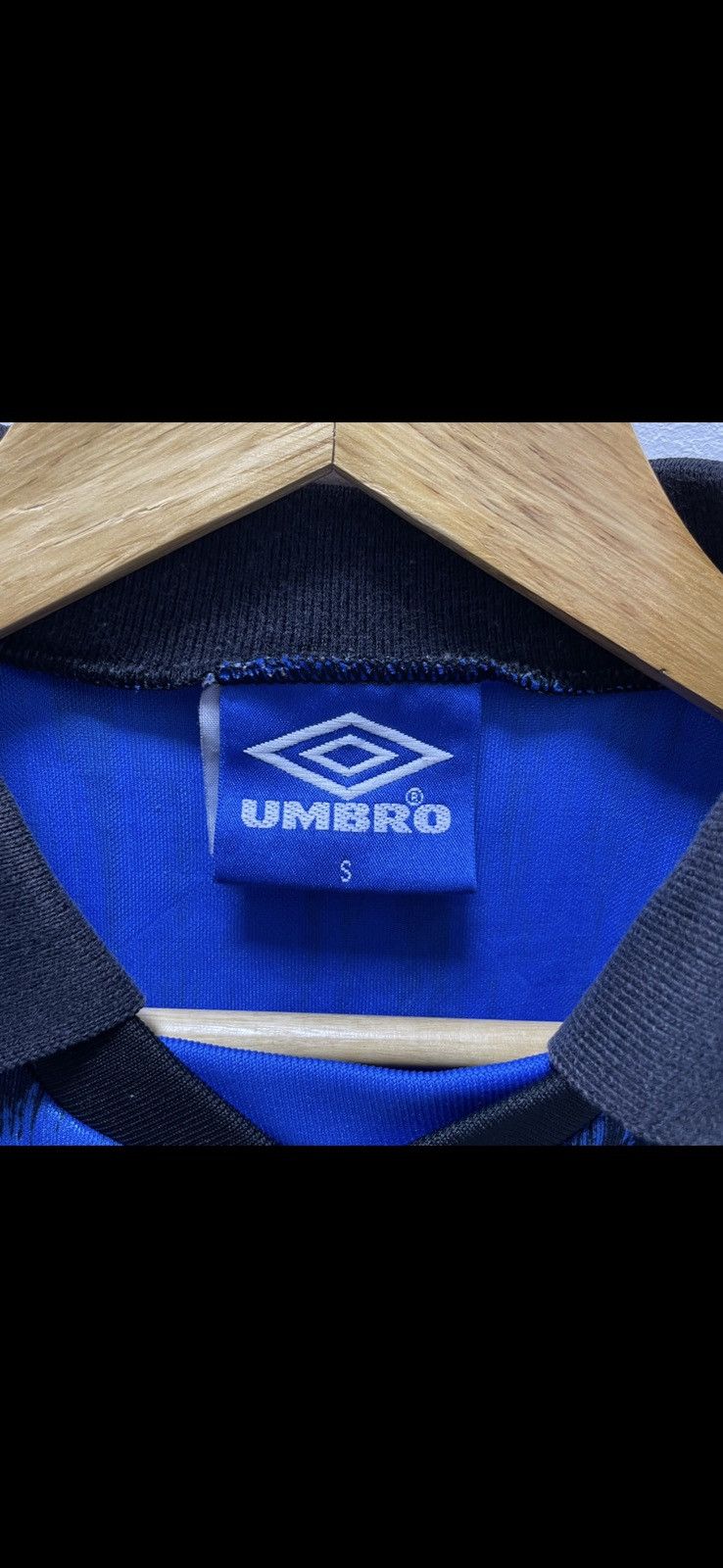 Vintage Umbro Manchester United soccer jersey rare blue Away