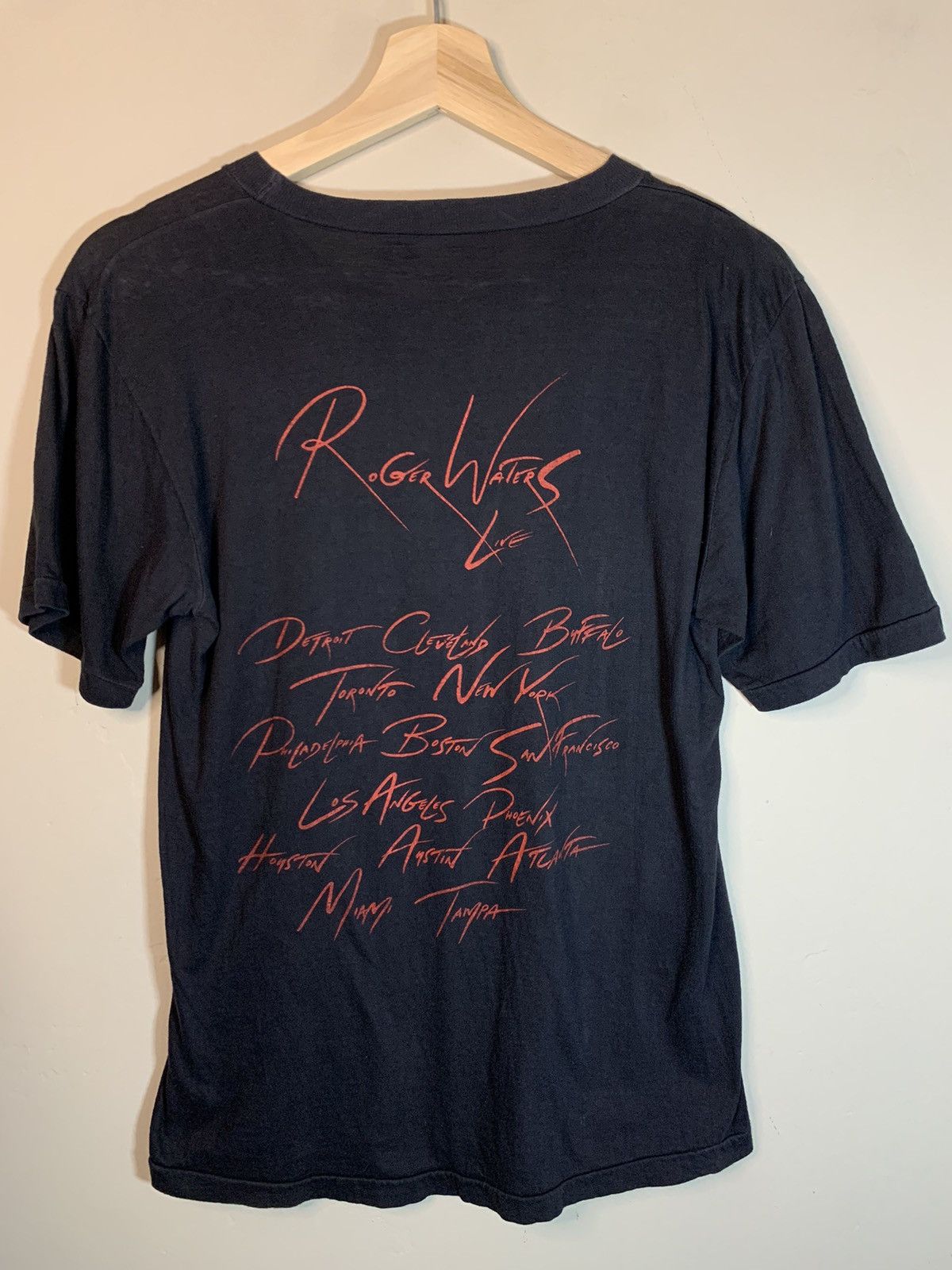 Band Tees × Pink Floyd × Vintage RARE* Vintage 1984 Roger Waters Pros Cons Hitch Hiking Shirt Size US L / EU 52-54 / 3 - 2 Thumbnail