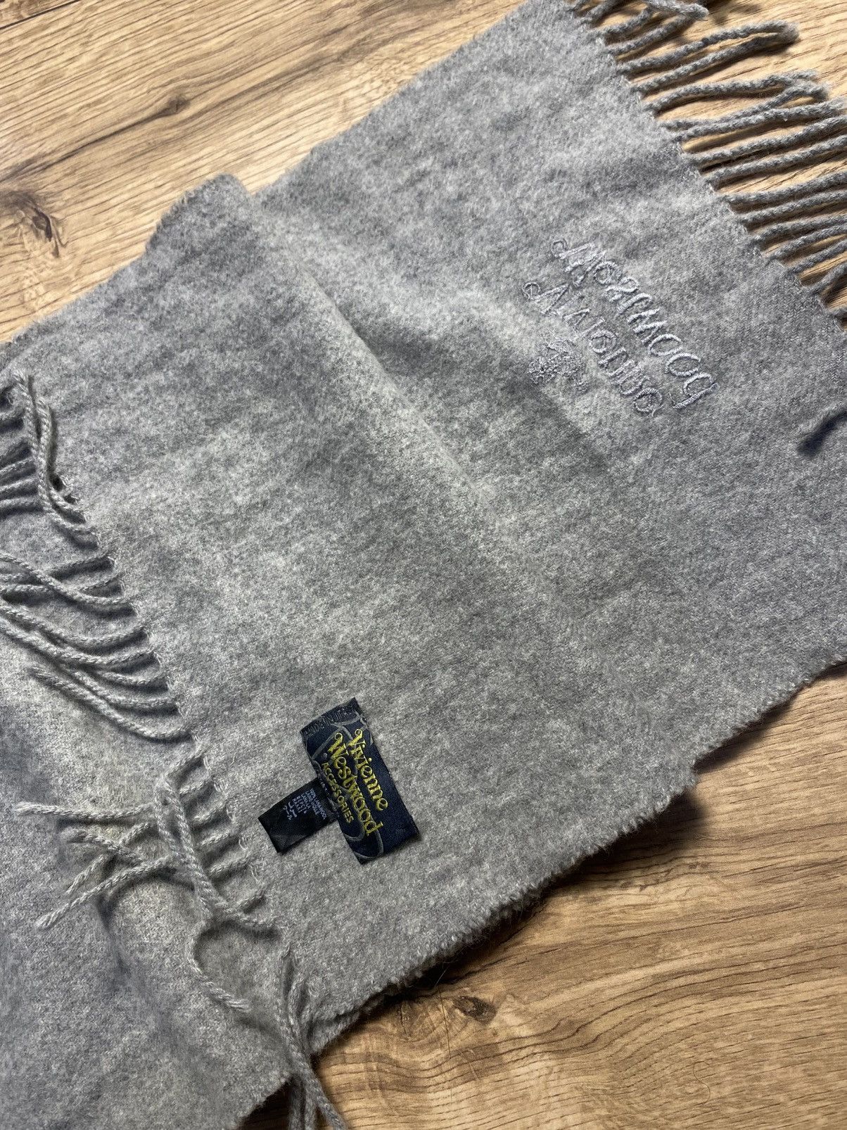 Vivienne Westwood Vivienne Westwood Gray Wool Embroidered Logo Scarf Muffler Size ONE SIZE - 3 Thumbnail
