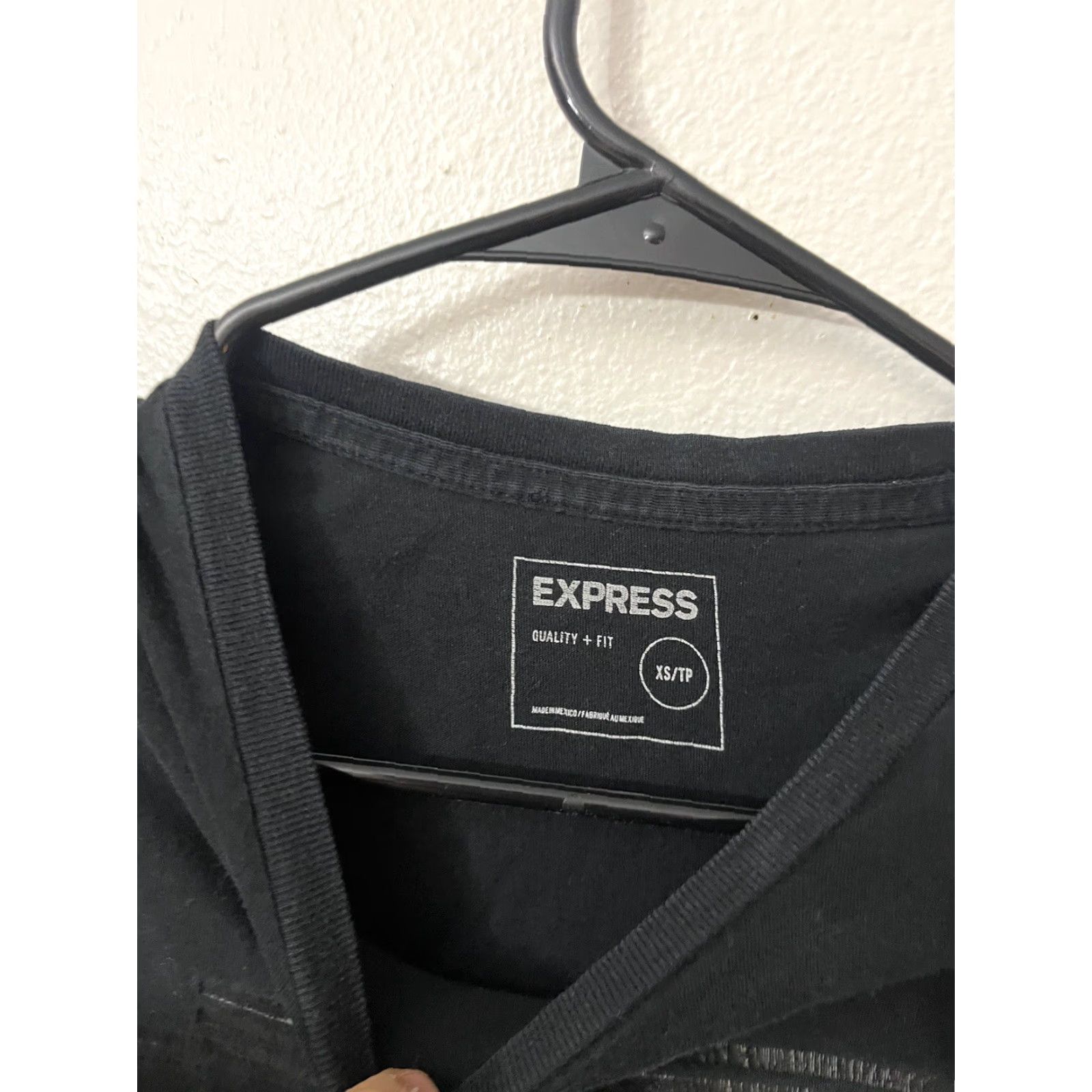 Express Express T-Shirt XS Black Logo Crew Neck - Graphic Print - Men - 100% Cotton - Express Outlet - Short Sleeve Size US XS / EU 42 / 0 - 3 Thumbnail