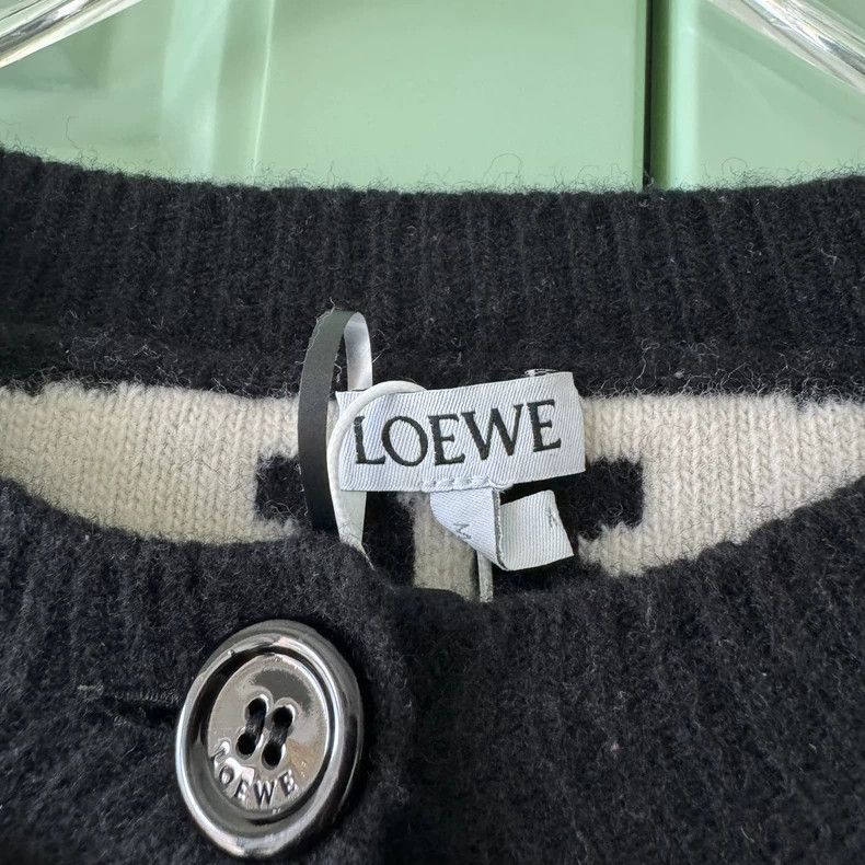 Loewe LOEWE Black wool cardigan Size M / US 6-8 / IT 42-44 - 3 Thumbnail
