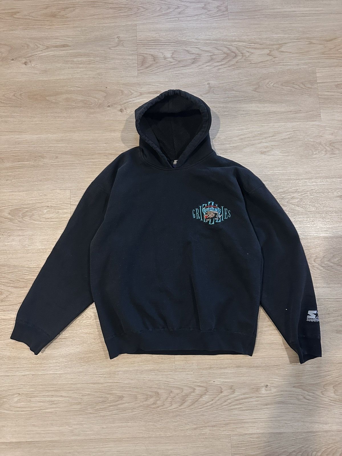 Crazy Vintage 90s Vancouver Grizzlies NBA Crewneck Very Rare