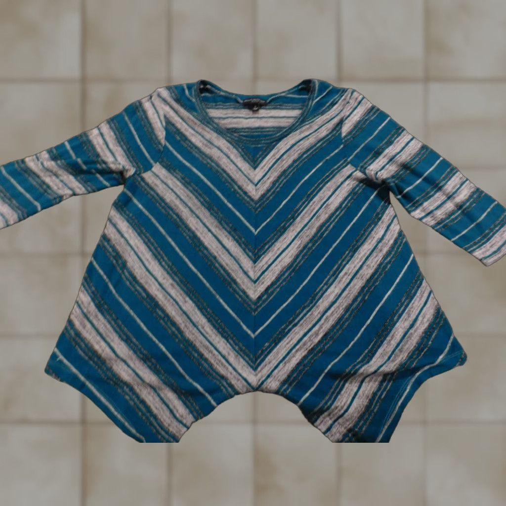 Vintage Signature Blouse Women 1X Green Striped Knit Raglan Long Sleeve Collared Pocket Modern 1X Plus Viscose Shirt Basic Casual Shirt Mens Womens Size XL / US 12-14 / IT 48-50 - 1 Thumbnail