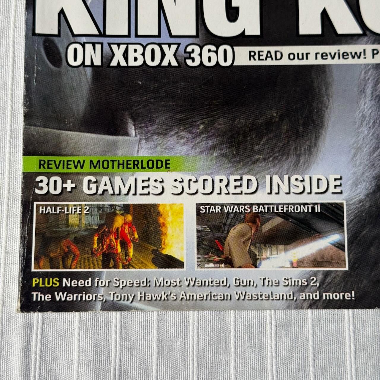 Other VTG XBOX Magazine Holiday #52 2005 King Kong 360 w/ Poster Size ONE SIZE - 3 Thumbnail