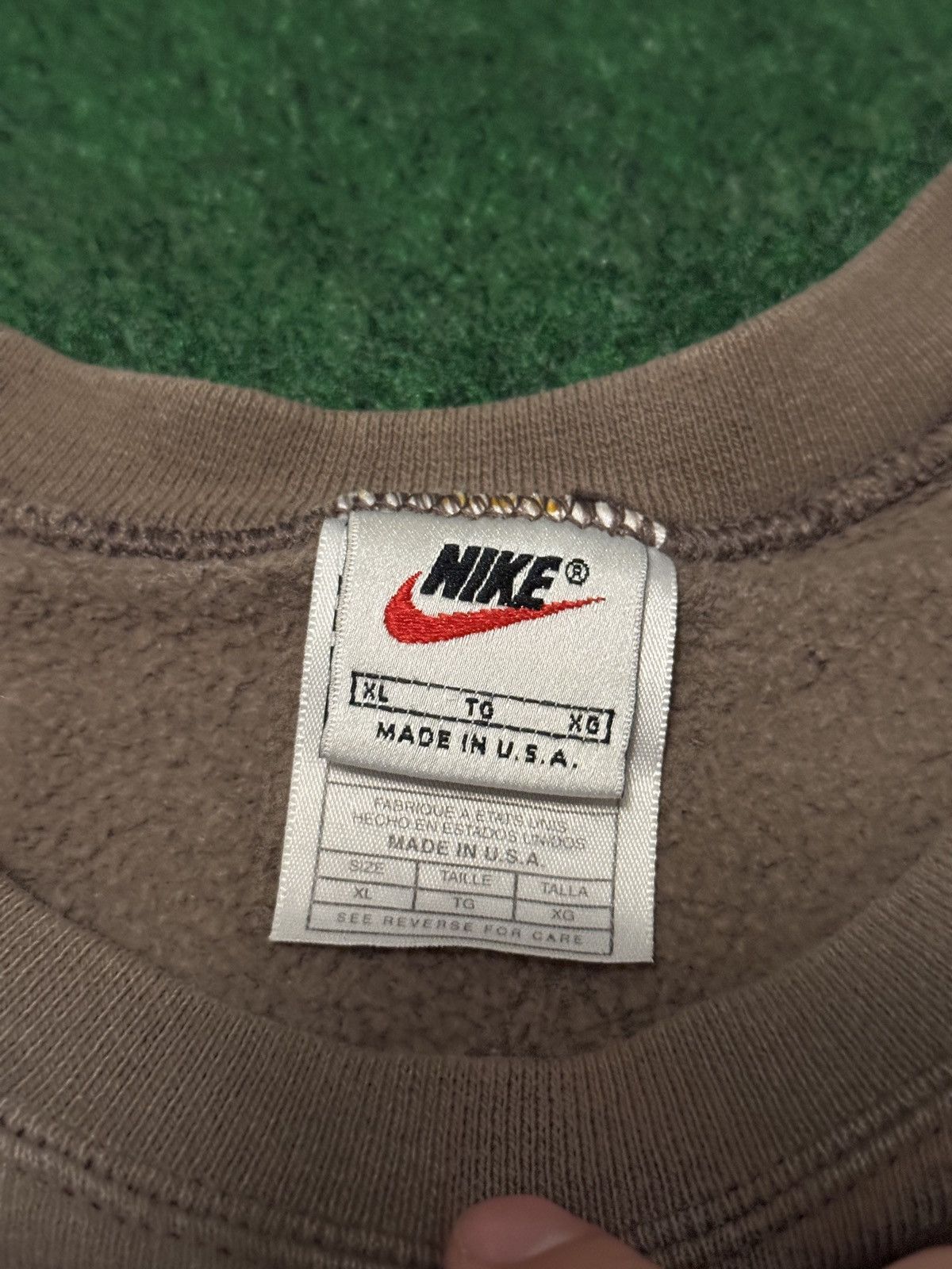 Nike Vintage 90s Nike Brown Embroidered Swoosh Sweatshirt Size US XL / EU 56 / 4 - 3 Thumbnail