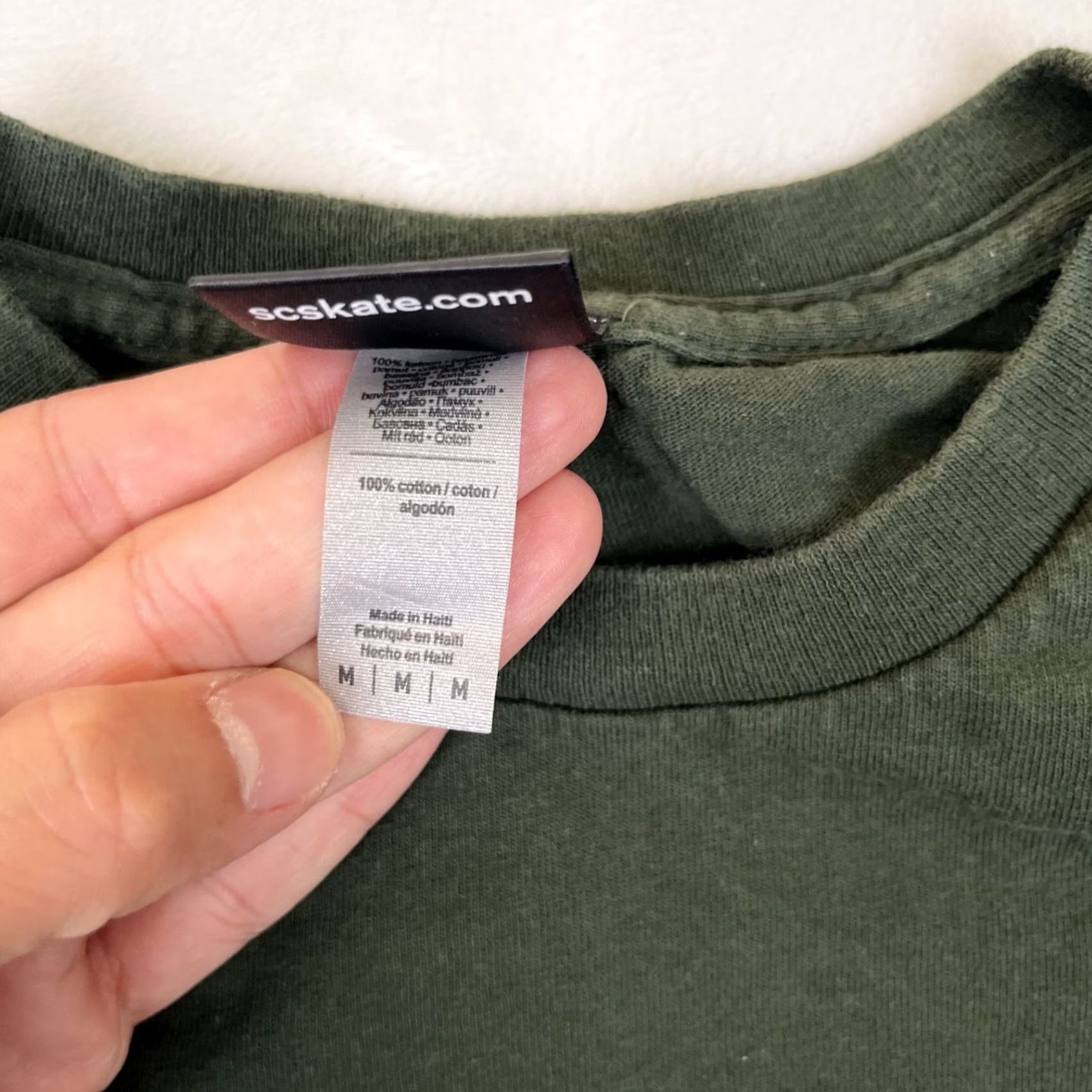 Vintage Vintage Santa Cruz Skateboard Tee Size Medium Green Roses Logo Y2K Size US M / EU 48-50 / 2 - 5 Thumbnail
