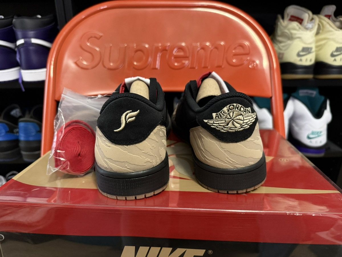 Jordan Brand SoleFly x Air Jordan 1 Low Retro OG SP ‘Everglades’ Size US 10.5 / EU 43-44 - 4 Thumbnail