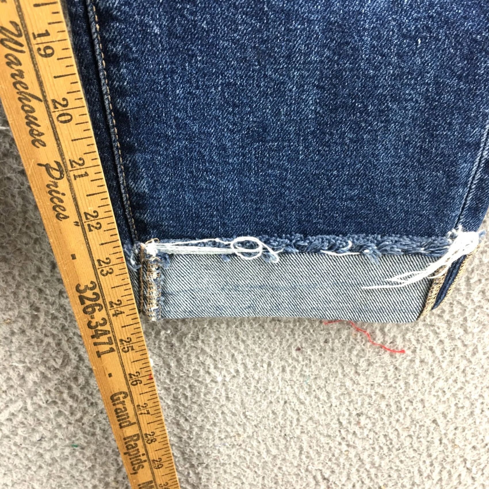 Banana Republic Banana Republic Jeans Womens 26 Petite Blue Denim Mid Rise Zip Fly Straight Jeans 5-Pocket Womens Size 26" / US 2 / IT 38 - 7 Thumbnail