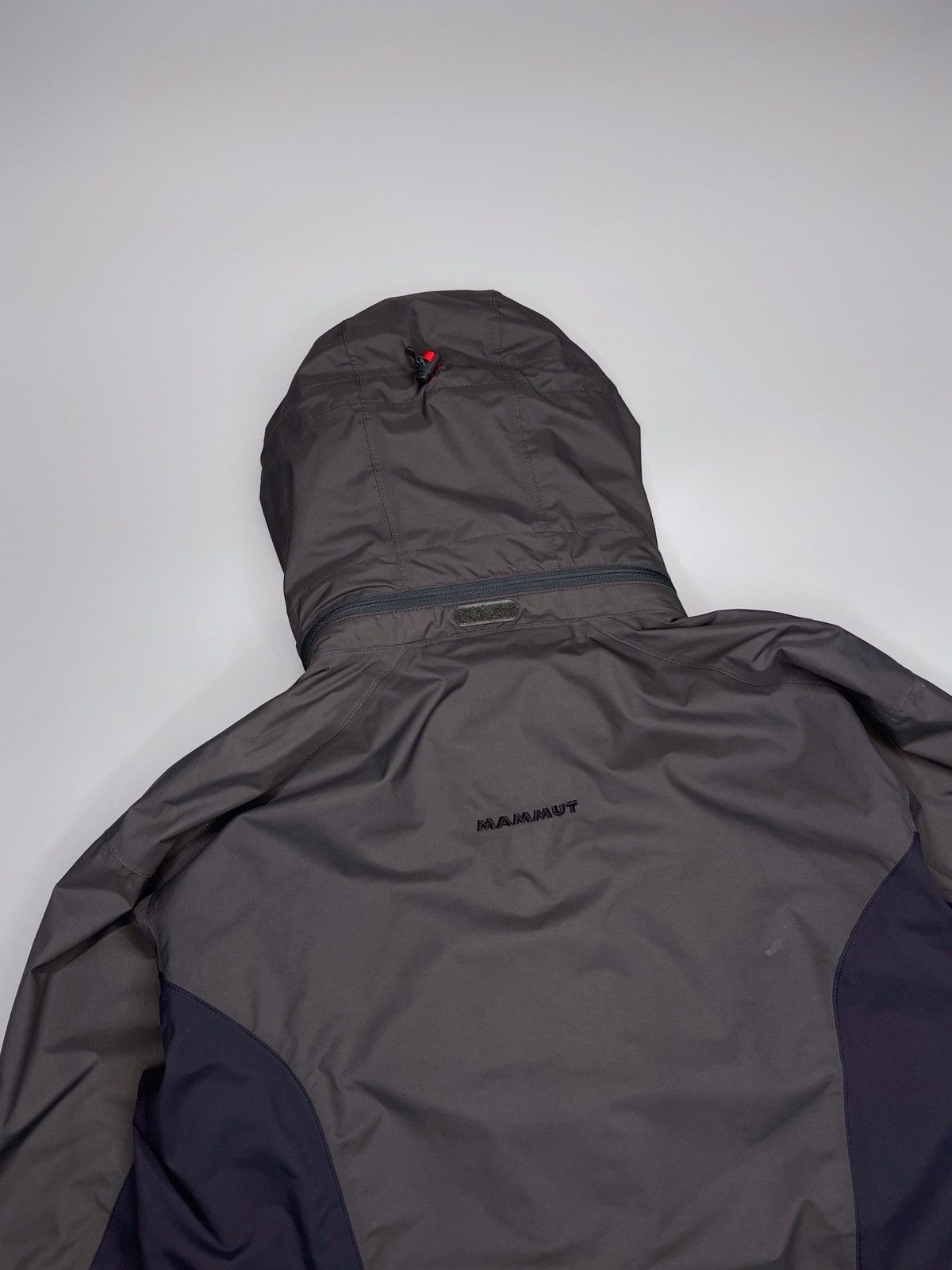 Goretex Vintage Mammut Gore-Tex DryTech Jacket Size US M / EU 48-50 / 2 - 15 Thumbnail