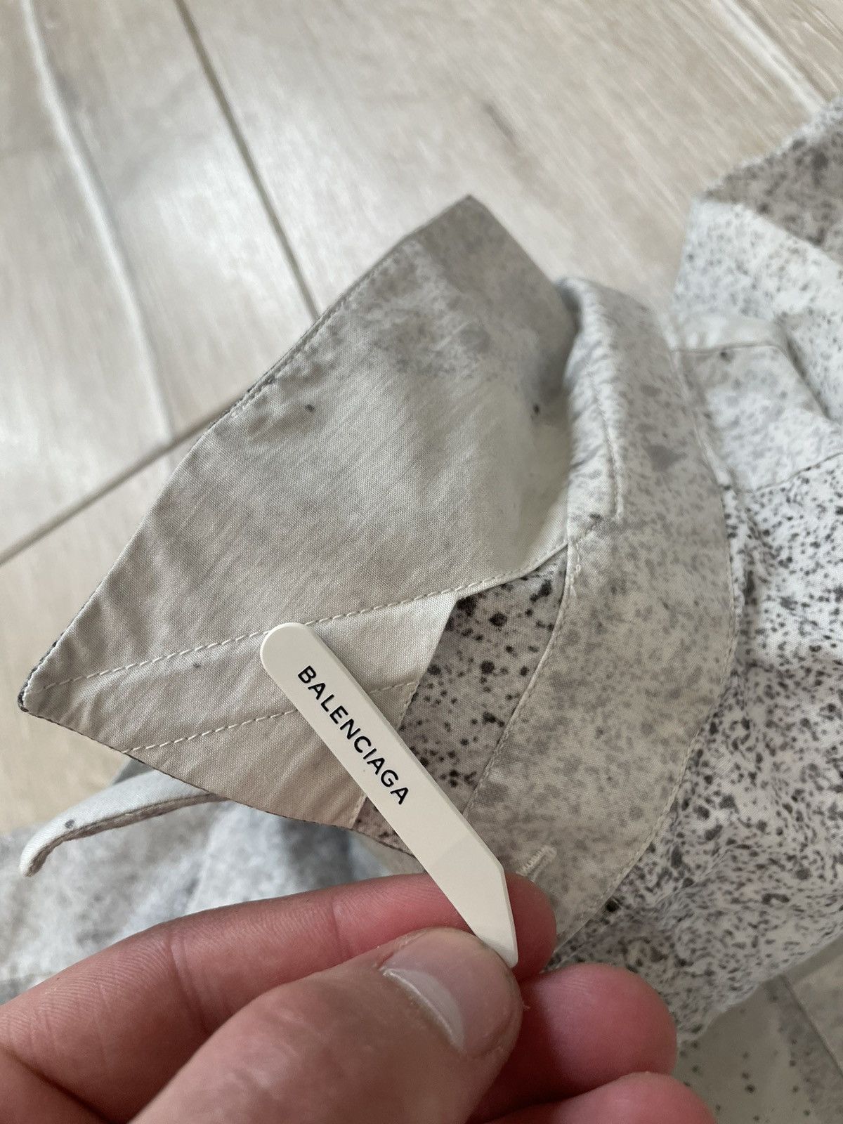 Balenciaga Balenciaga paint shirt Size US M / EU 48-50 / 2 - 14 Thumbnail