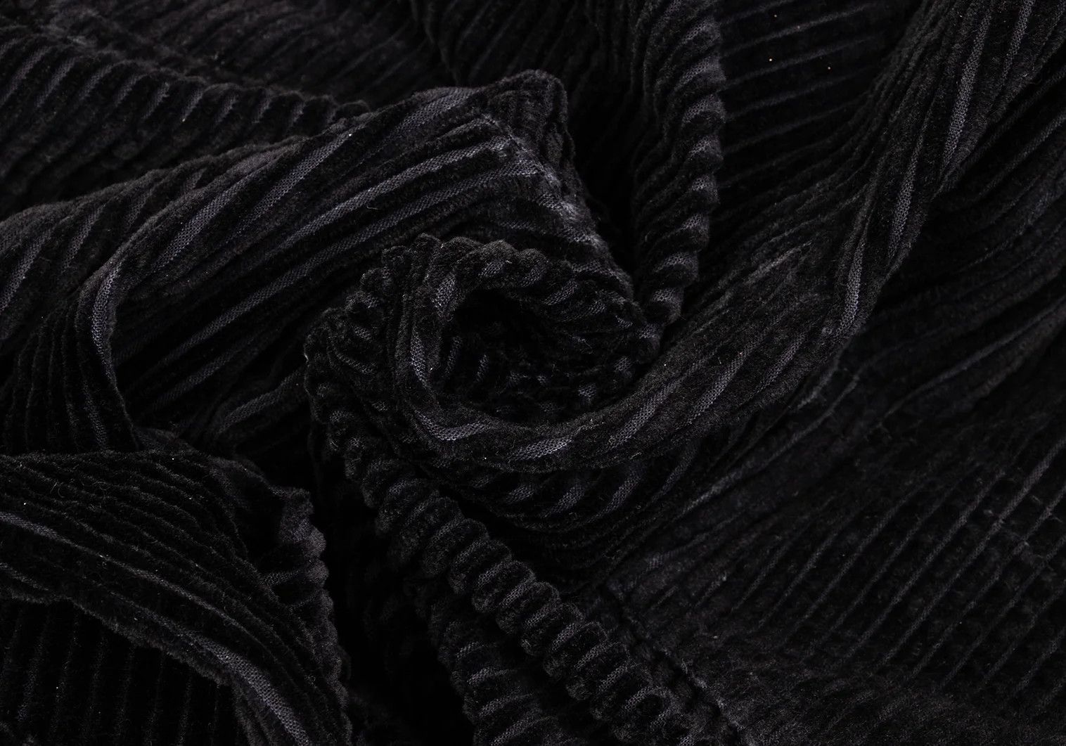 Issey Miyake Corduroy Straight Pants in Black, Size XL Size US 38 / EU 54 - 14 Thumbnail