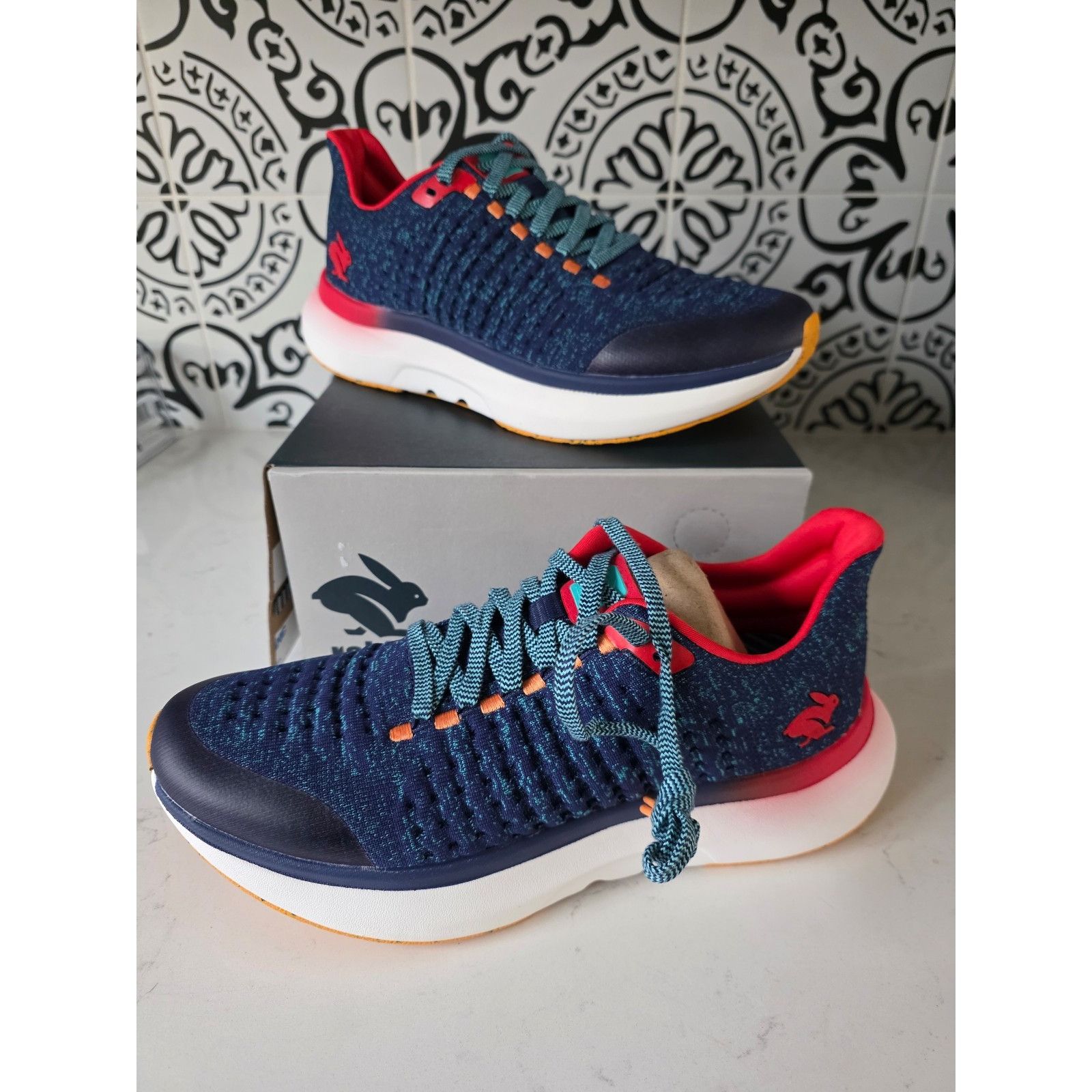 Other New Rabbit Dream Chaser Men's size 9.5 running shoes Beacon Size US 9.5 / EU 42-43 - 3 Thumbnail
