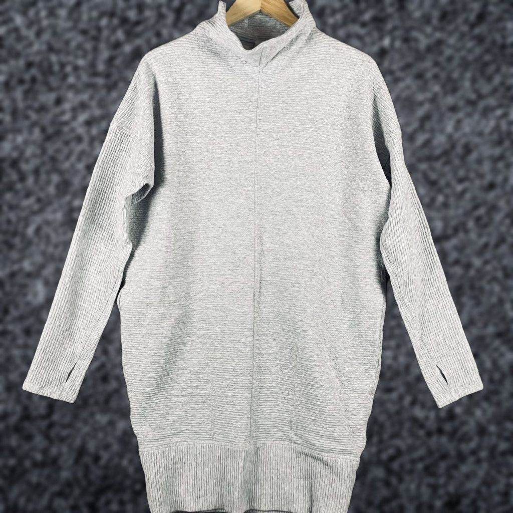 Lululemon Lululemon Dress Shirt Women Knee Length Heathered Ribbed Mock Neck Pullover Knit Cotton Blend Spandex Size 8 Gray Size M / US 6-8 / IT 42-44 - 1 Thumbnail