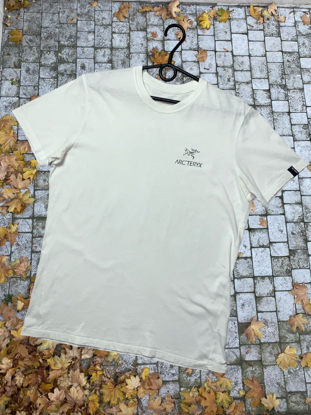 Arc'Teryx Arctery tee white logo | Grailed