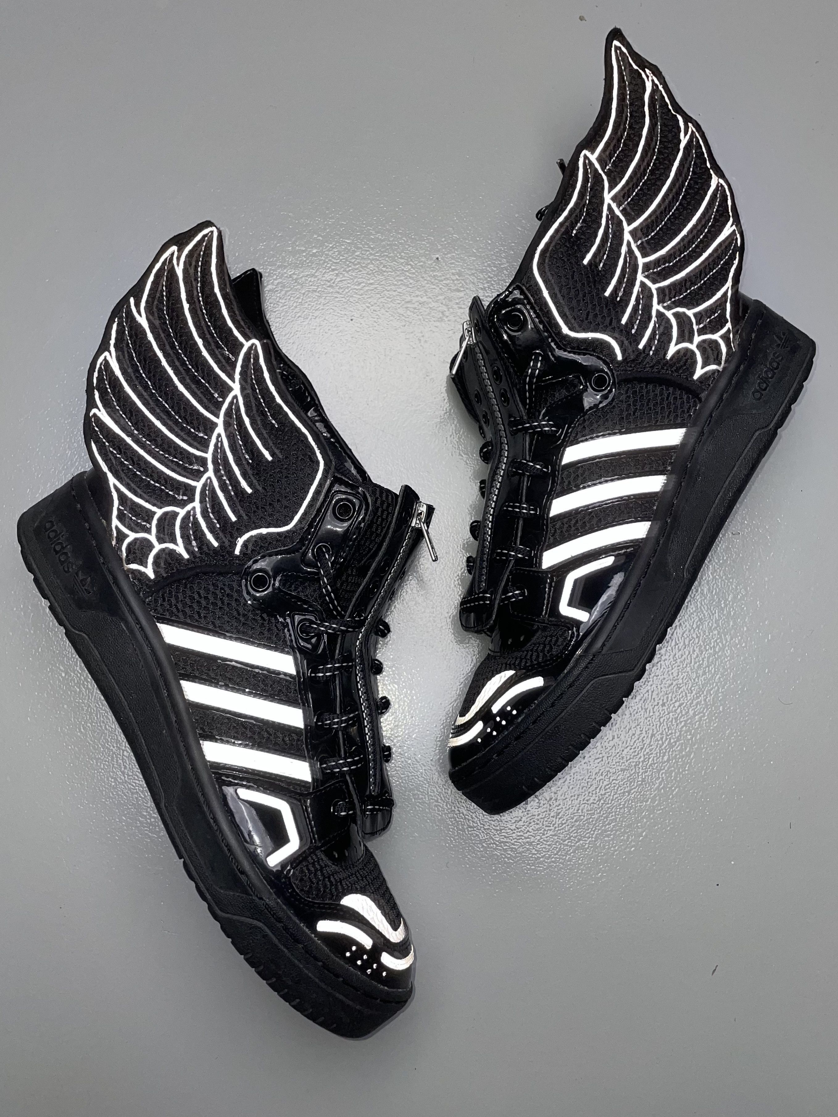 Adidas × Jeremy Scott adidas X Jeremy Scott 2015 JS Wings 2.0 Mesh black Size US 9 / EU 42 - 5 Thumbnail