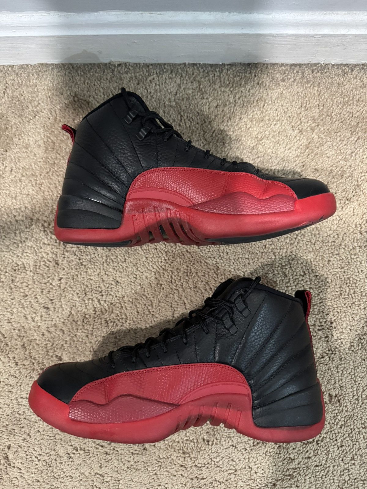 Jordan Brand Jordan 12 Flu Game 2016 Size US 10 / EU 43 - 1 Thumbnail