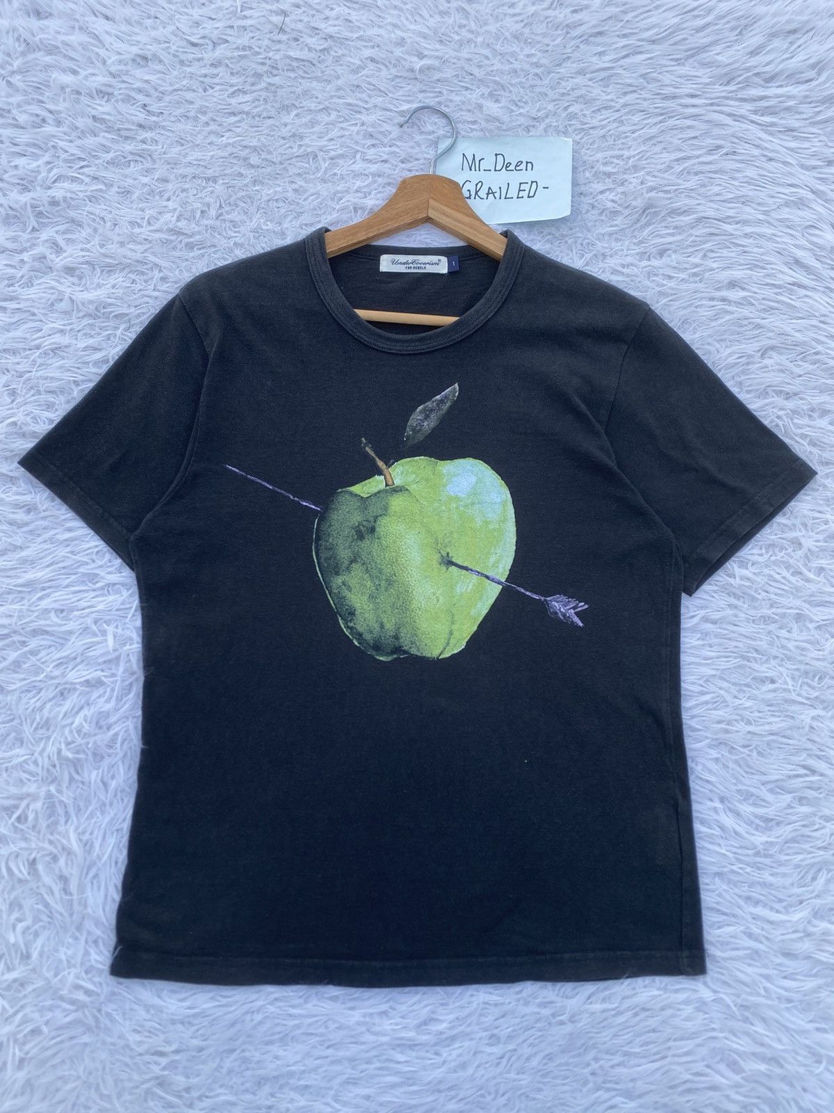 Undercover Rare Vintage Undercover Target Green Apple Tshirt Size US S / EU 44-46 / 1 - 2 Thumbnail