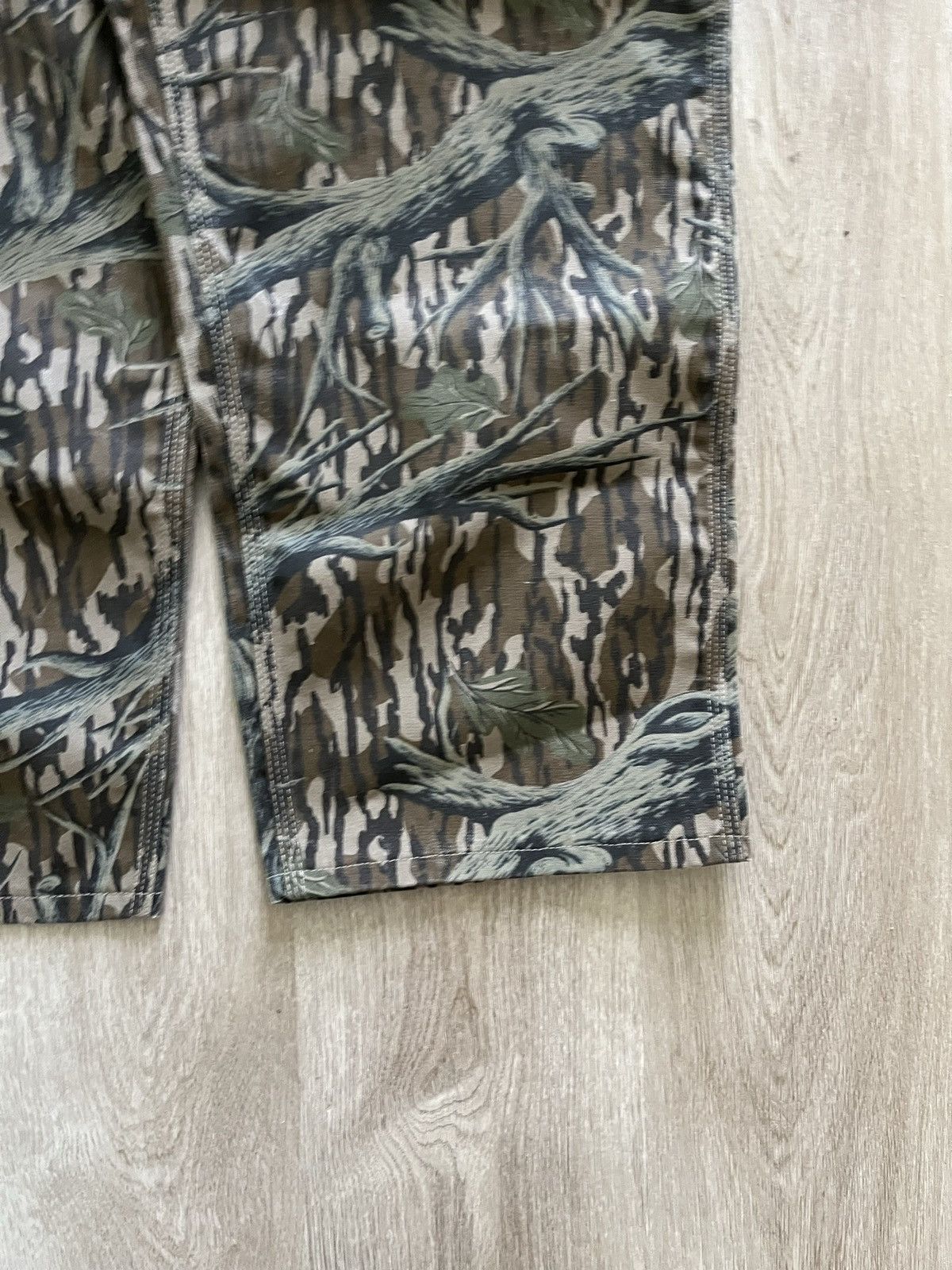 Carhartt Vintage 1993 Carharrt Camo Dungaree Pants Size US 40 / EU 56 - 15 Thumbnail