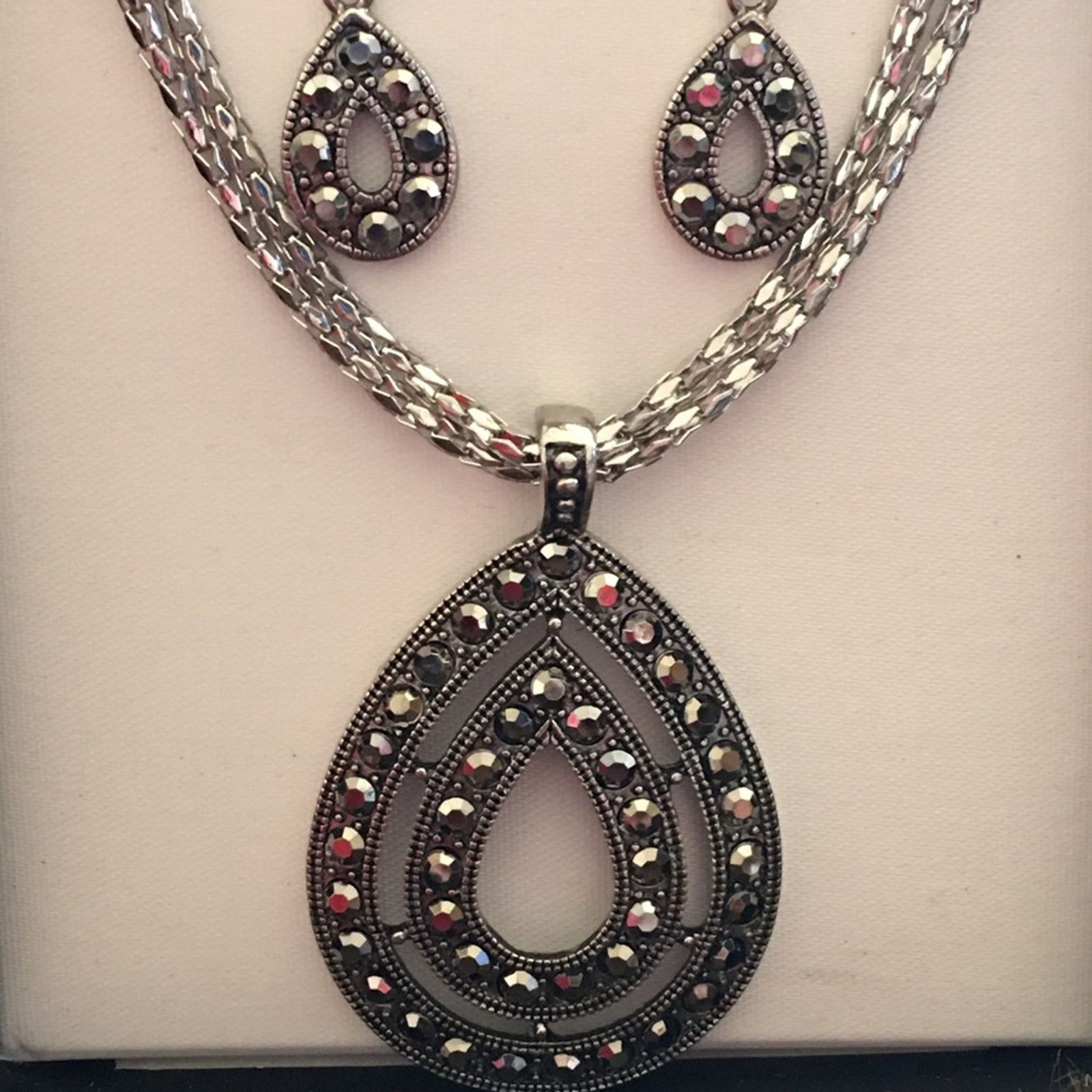 Jewelry East 5th silver with chrome gem jewelry boxed set Size ONE SIZE - 3 Thumbnail