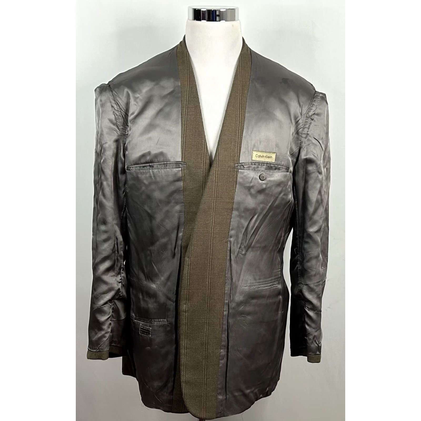 Calvin Klein Calvin Klein Sport Coat 44L Wool Beige Plaid Two-Button Lined Jacket Mens Jacket Notch Lapel Single-Breasted 100% Worsted Wool Vintage Size US XS / EU 42 / 0 - 7 Thumbnail