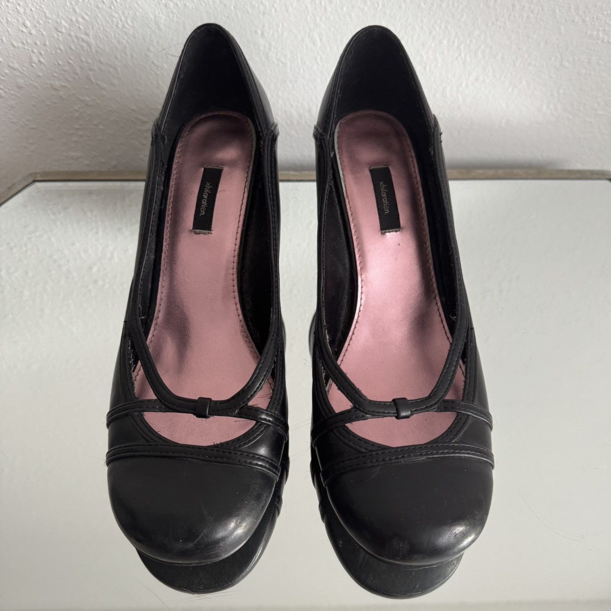 Other XHILARATION Vintage Y2K Black Faux Leather Preppy Pump Heels Size US 8.5 / IT 38.5 - 6 Thumbnail