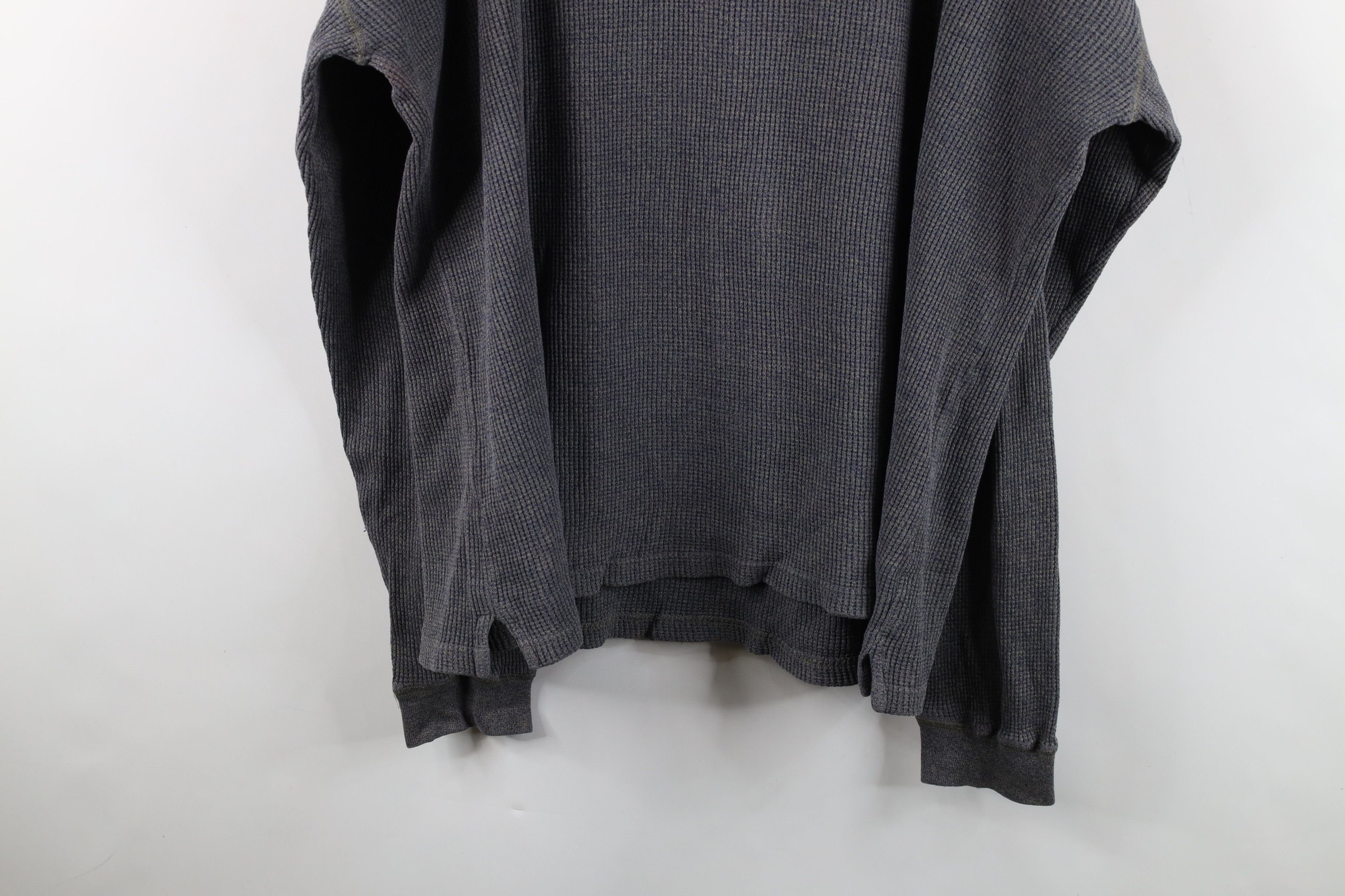 Vintage Vintage 90s Streetwear Thermal Waffle Knit Henley T-Shirt Size US XXL / EU 58 / 5 - 13 Thumbnail