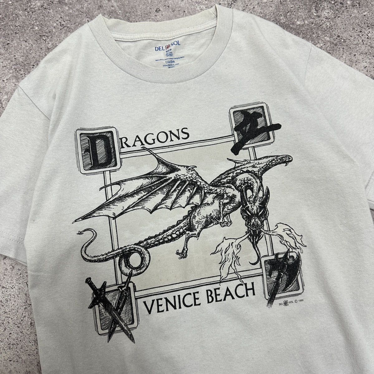 Vintage Vintage 90s Del Sol Dragon grey tee Surf style Australia y2k Size US S / EU 44-46 / 1 - 4 Thumbnail