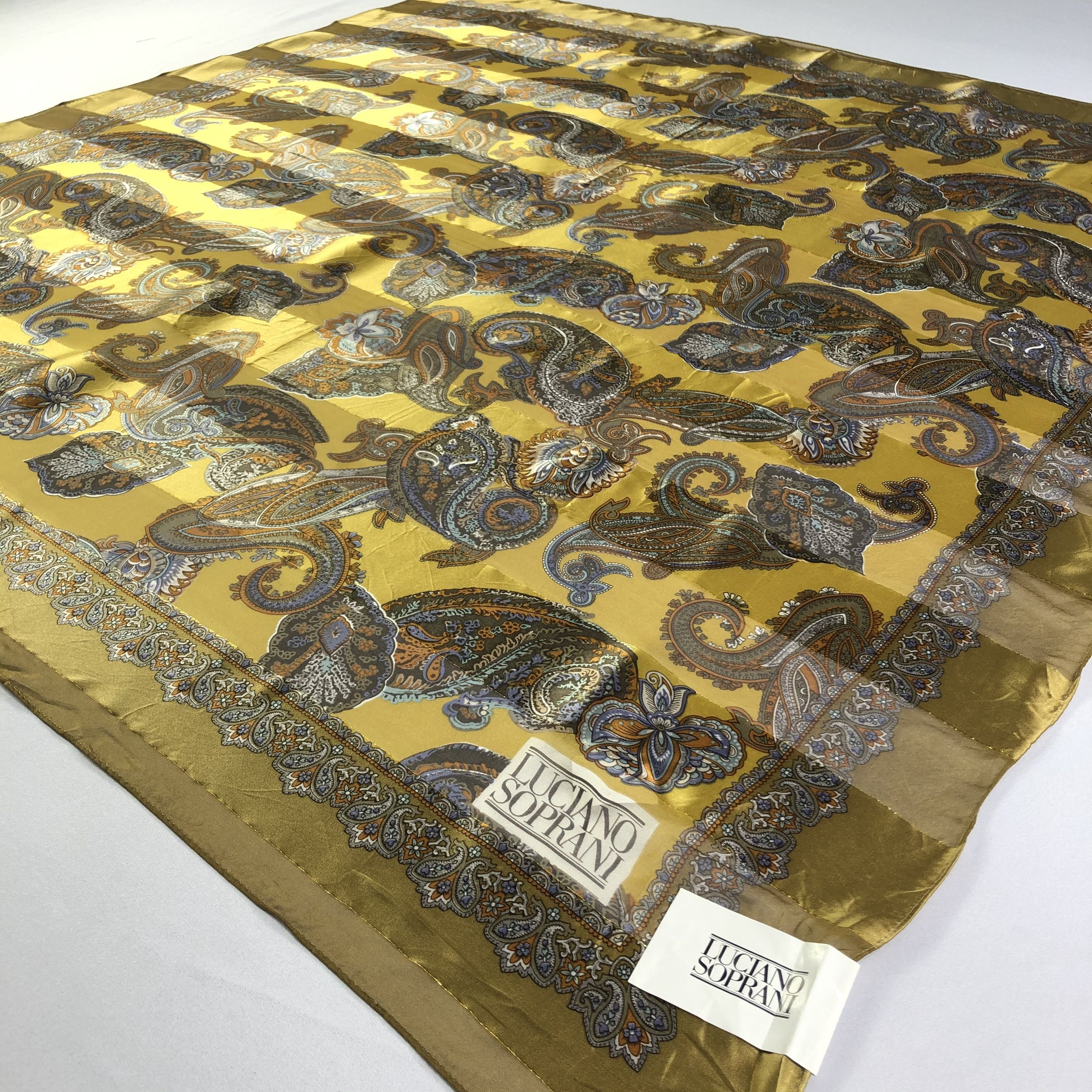 Vintage Vintage Luciano Soprani Silk Scarf Size ONE SIZE - 4 Thumbnail