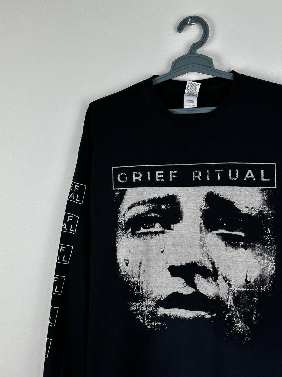 Band Tees × Vintage Vintage Grief Ritual Long Sleeve Moments Of Suffering Shirt Size US XL / EU 56 / 4 - 3 Thumbnail