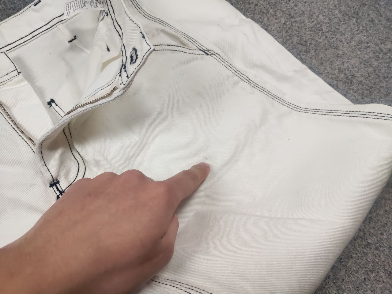 Carhartt Wip Carhartt Wip Chalk White Canvas Trouser Pants Vintage Style Size US 32 / EU 48 - 9 Thumbnail