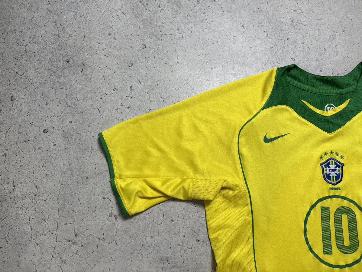 Nike Nike Brazil Team Ronaldinho #10 2004 Vintage Soccer Jersey Size US XXL / EU 58 / 5 - 4 Thumbnail