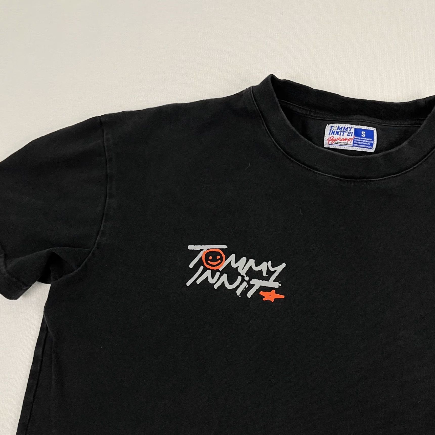 Vintage Tommyinnit Shirt Adult Small Black Graphic English Minecraft Streamer Youtube Shirt Size US S / EU 44-46 / 1 - 4 Thumbnail