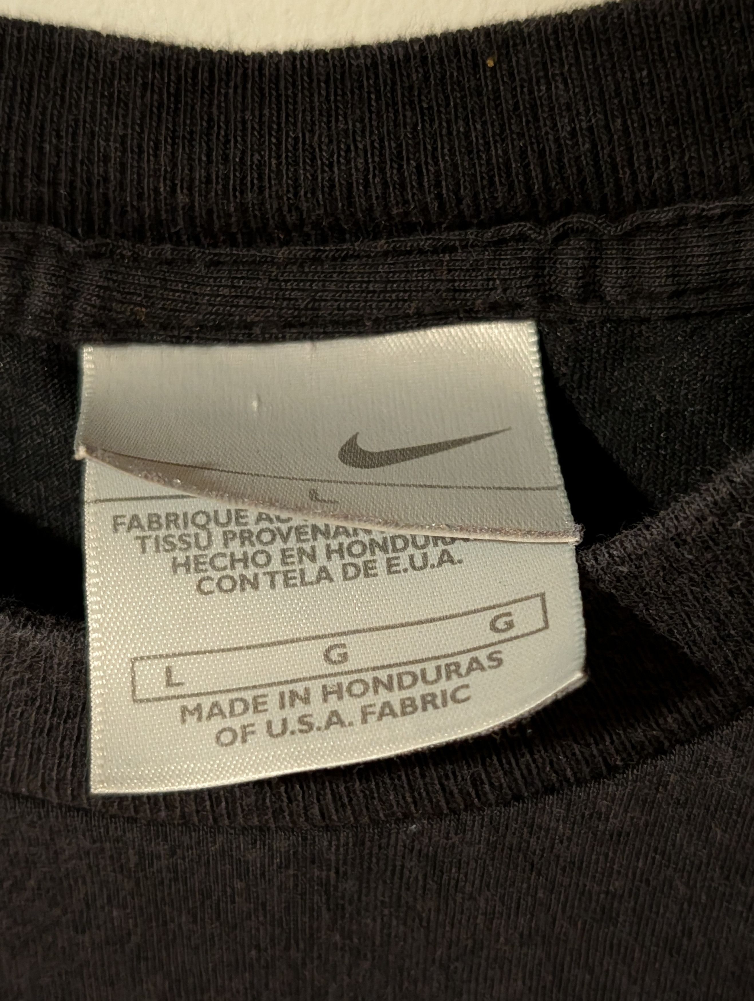 Nike Vintage Y2K Nike Elite Spell Out Basketball Dri-fit T-Shirt Size US L / EU 52-54 / 3 - 4 Thumbnail