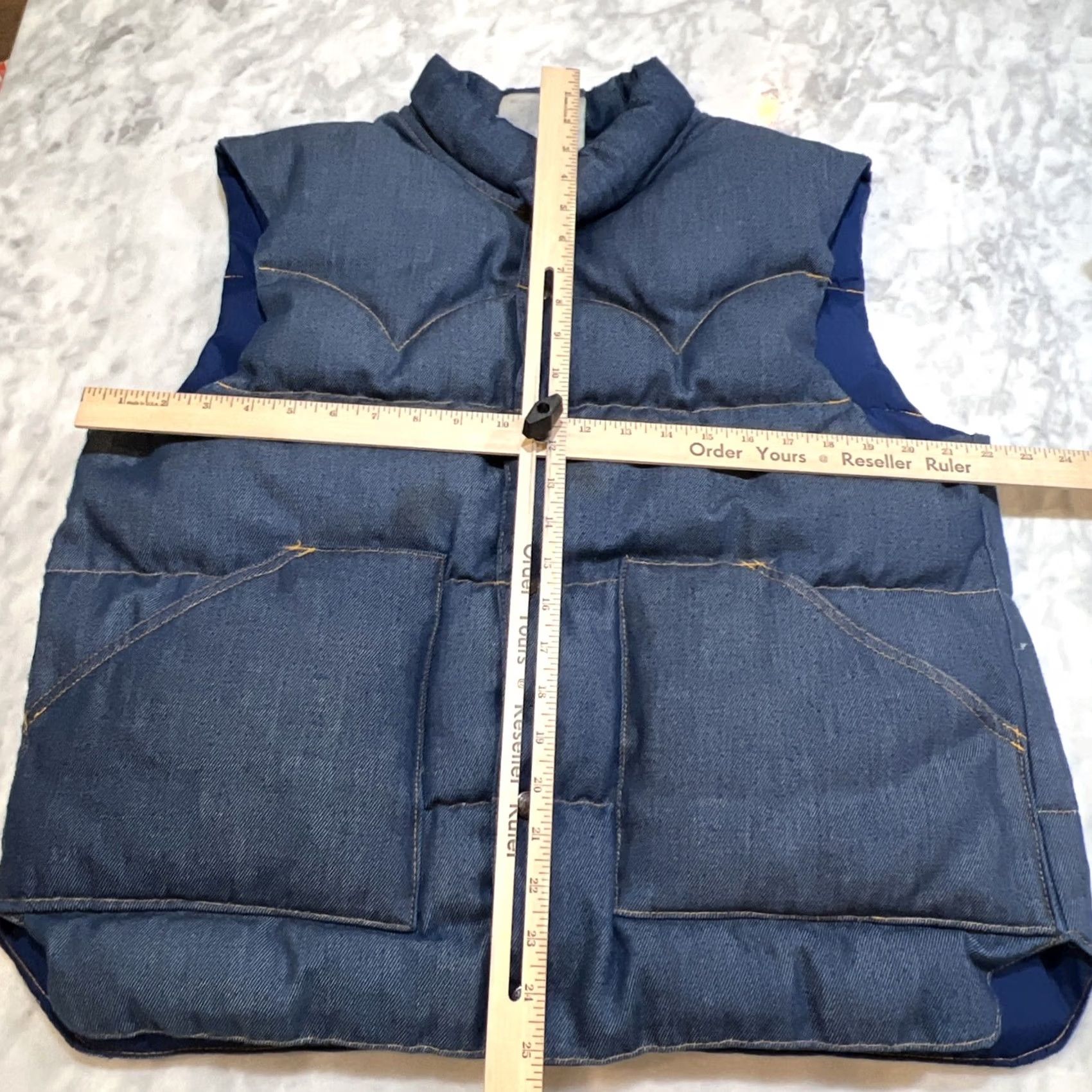 Vintage VINTAGE 70’s Sundance Products Denim Goose Down Puffer Vest Men Large Western Blue Size US L / EU 52-54 / 3 - 6 Thumbnail