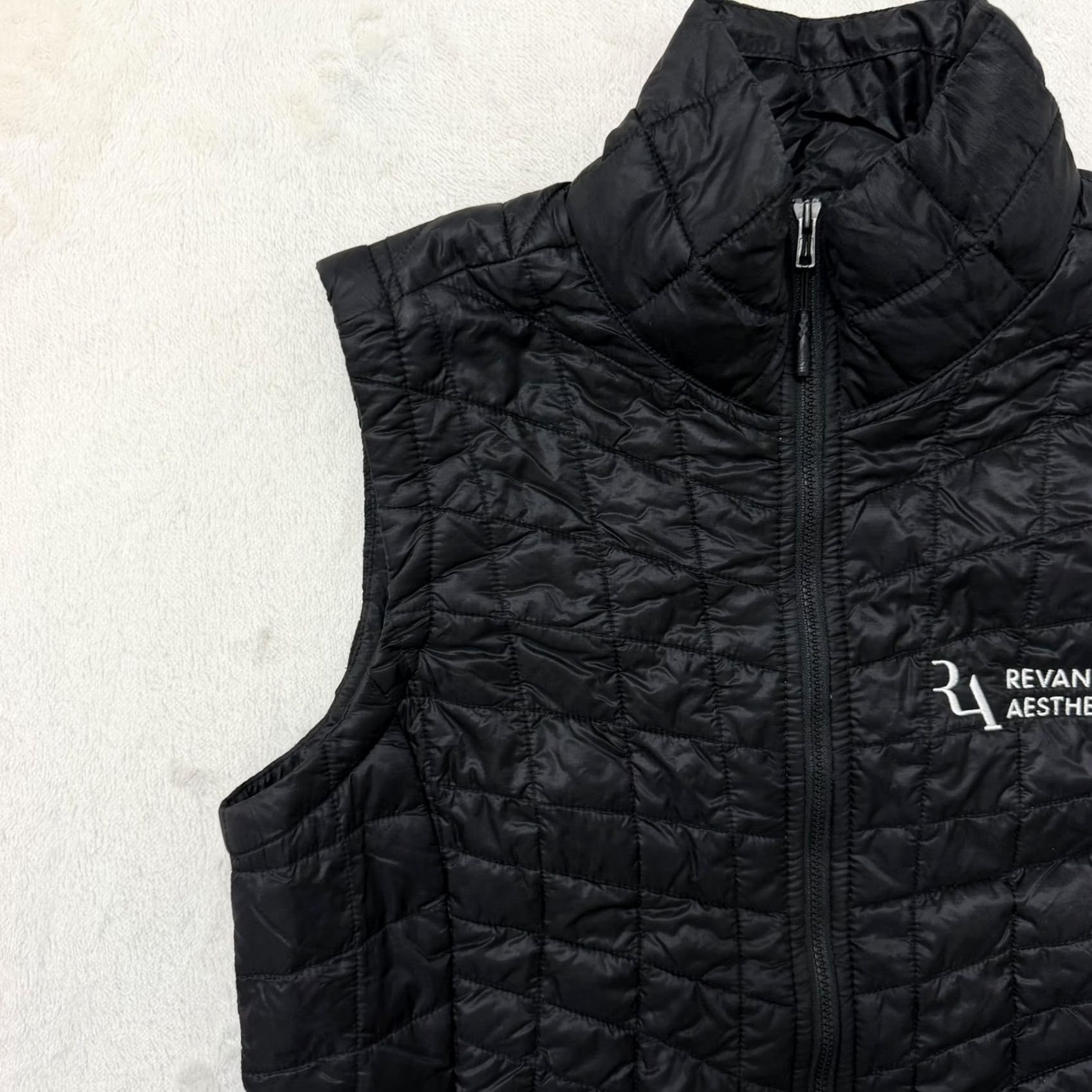 The North Face VINTAGE The North Face Vest Womens Small Black ThermoBall Eco Quilted Full Zip Warm Size S / US 4 / IT 40 - 6 Thumbnail