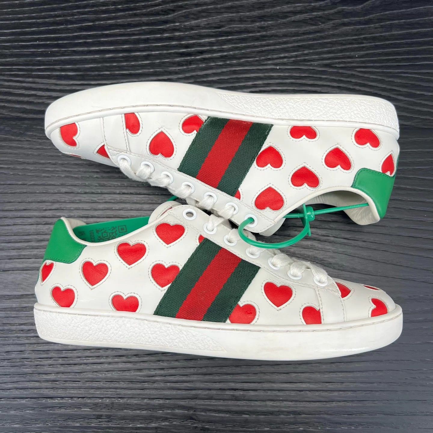 Gucci Gucci Ace White Red 35 V-Day Size US 4 / IT 34 - 3 Thumbnail
