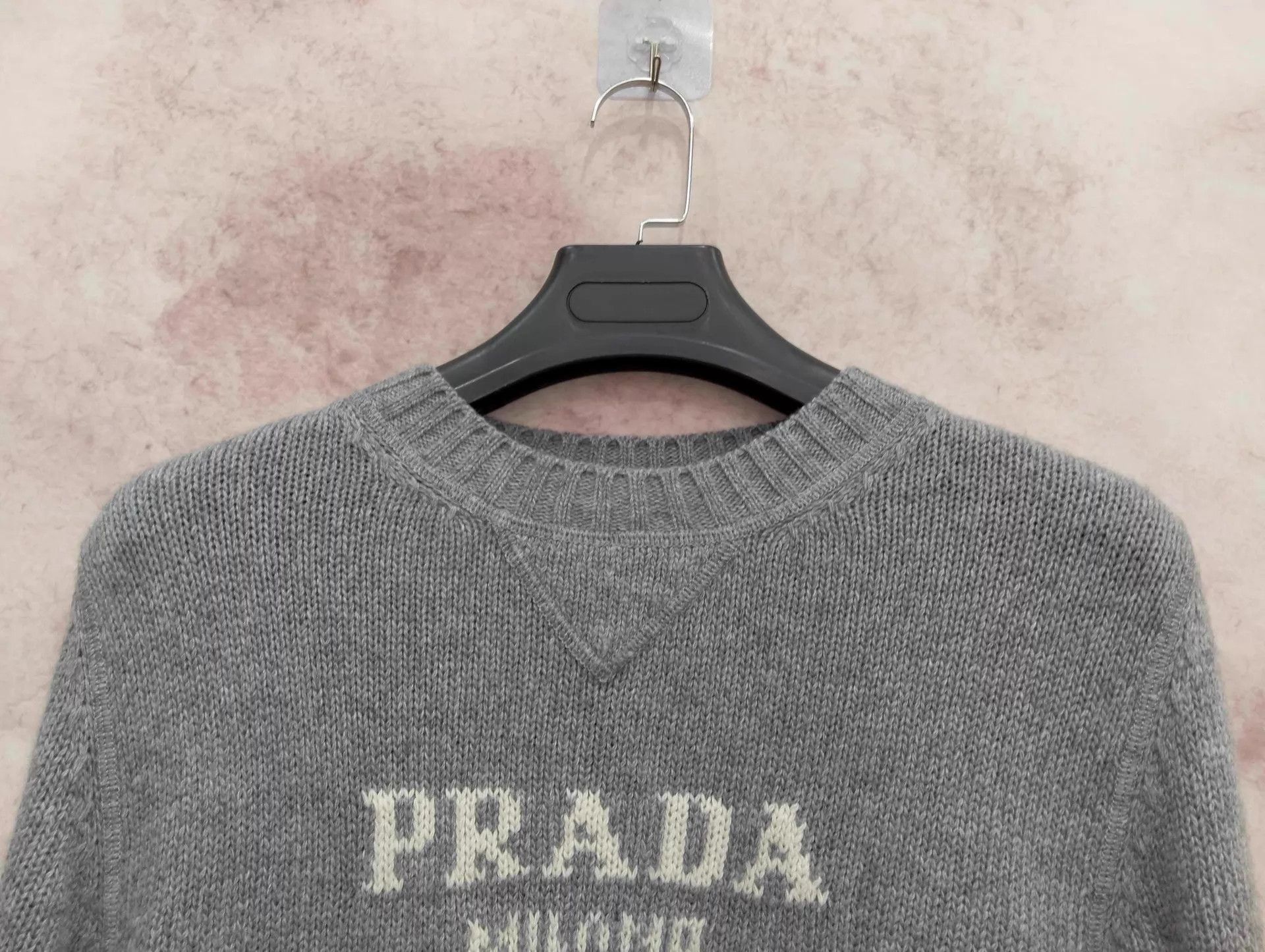 Prada Prada Logo Wool Pullover Sweater 38 Size XS / US 0-2 / IT 36-38 - 7 Thumbnail