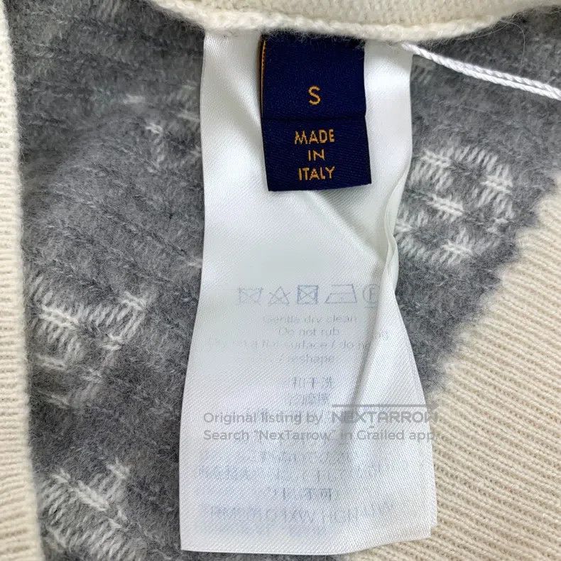 Louis Vuitton Louis Vuitton Beige back logo presbyopic full print cashme Size US S / EU 44-46 / 1 - 6 Thumbnail