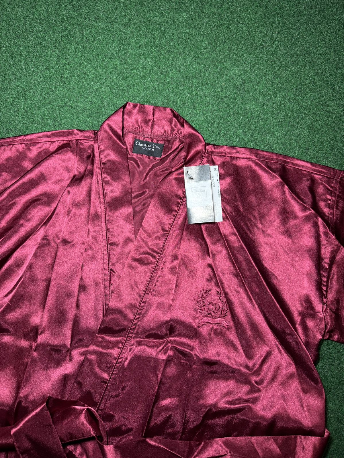 Christian Dior Monsieur Vintage Christian Dior Monsieur New With Tags Satin Robe Size ONE SIZE - 2 Thumbnail