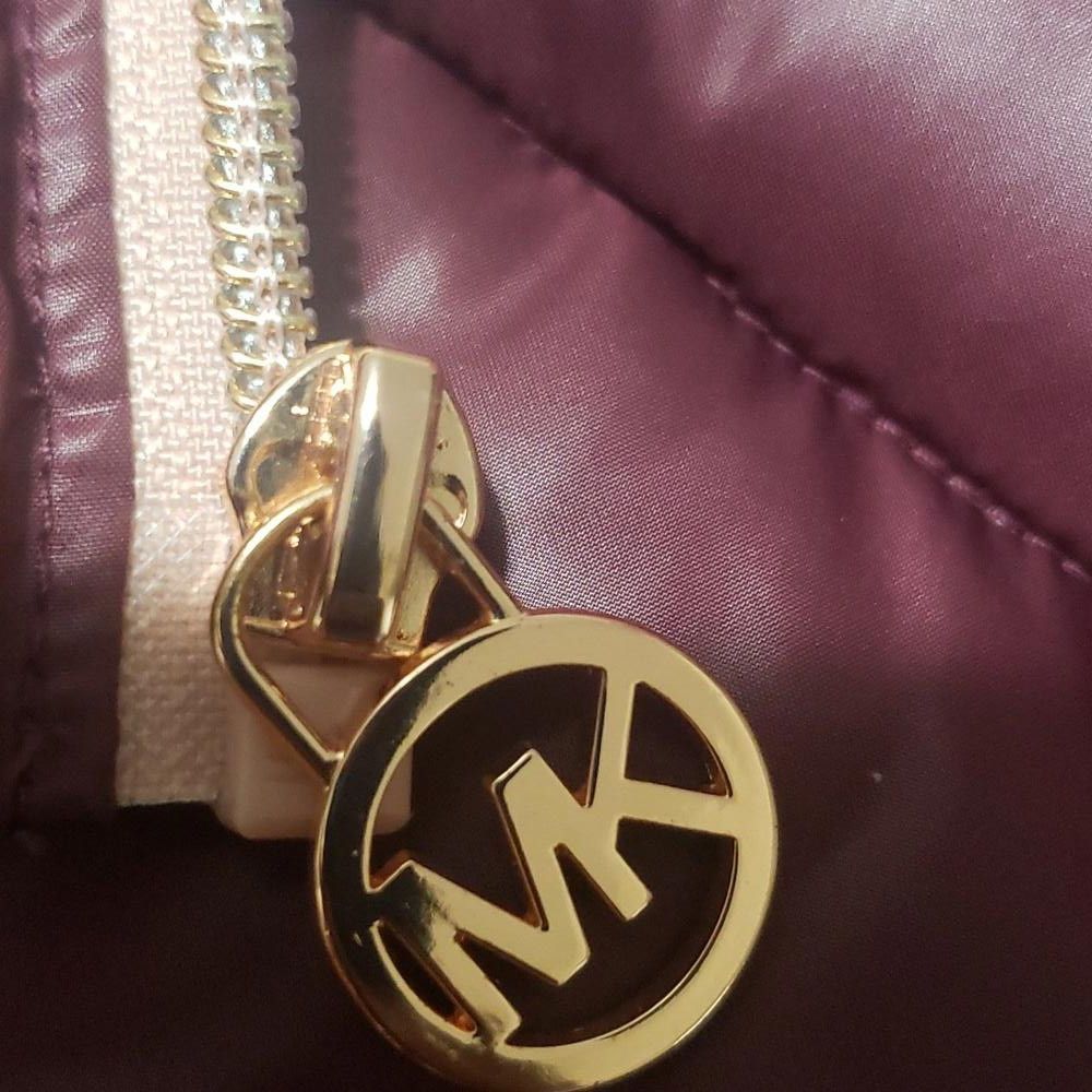 Michael Kors CT815 Michael Kors Ladies Burgundy Gold Hooded Puffer Jacket Size XL / US 12-14 / IT 48-50 - 11 Thumbnail