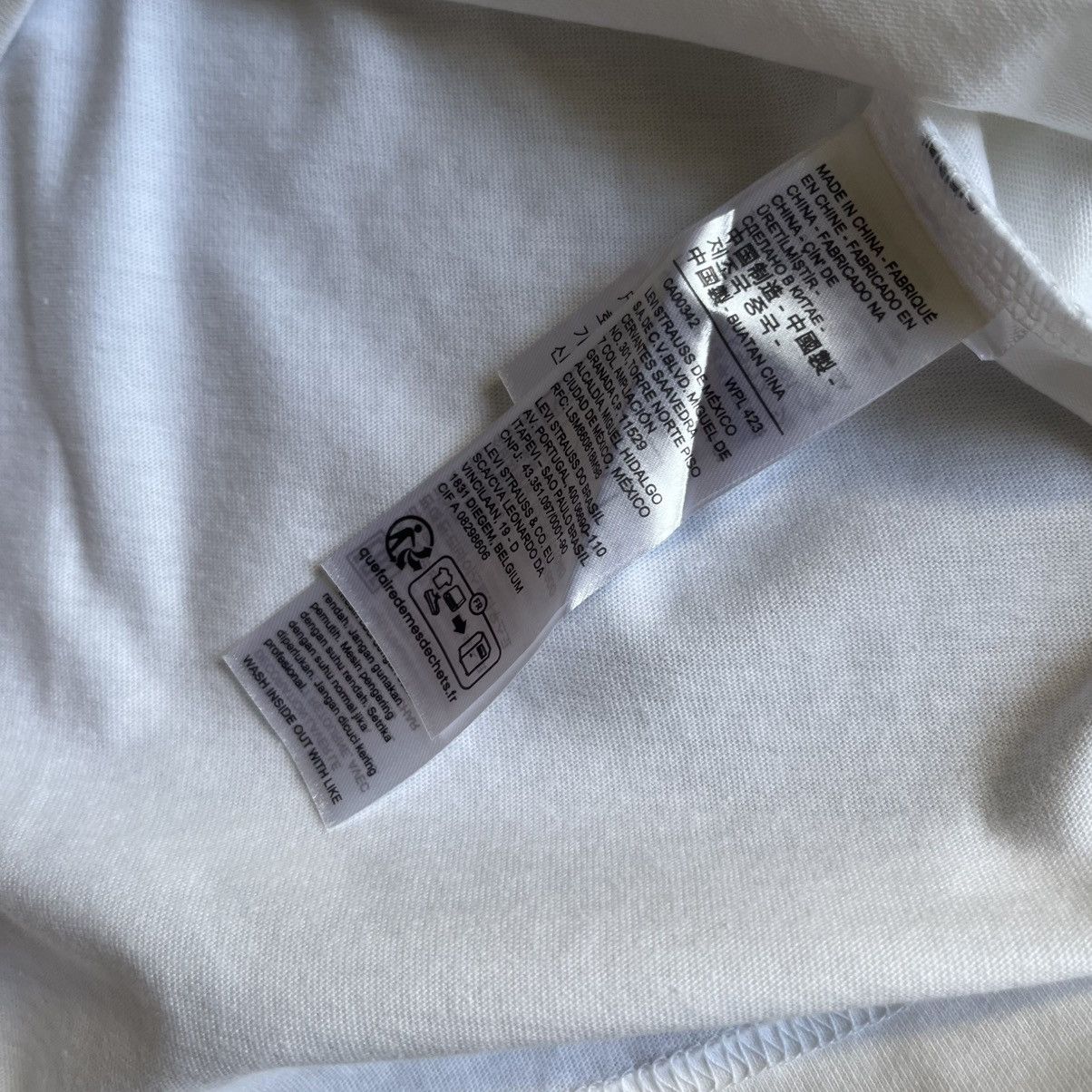 Levi's LEVI'S X GUNDAM SEED BOXY TEE Size L NWT Size US L / EU 52-54 / 3 - 12 Thumbnail