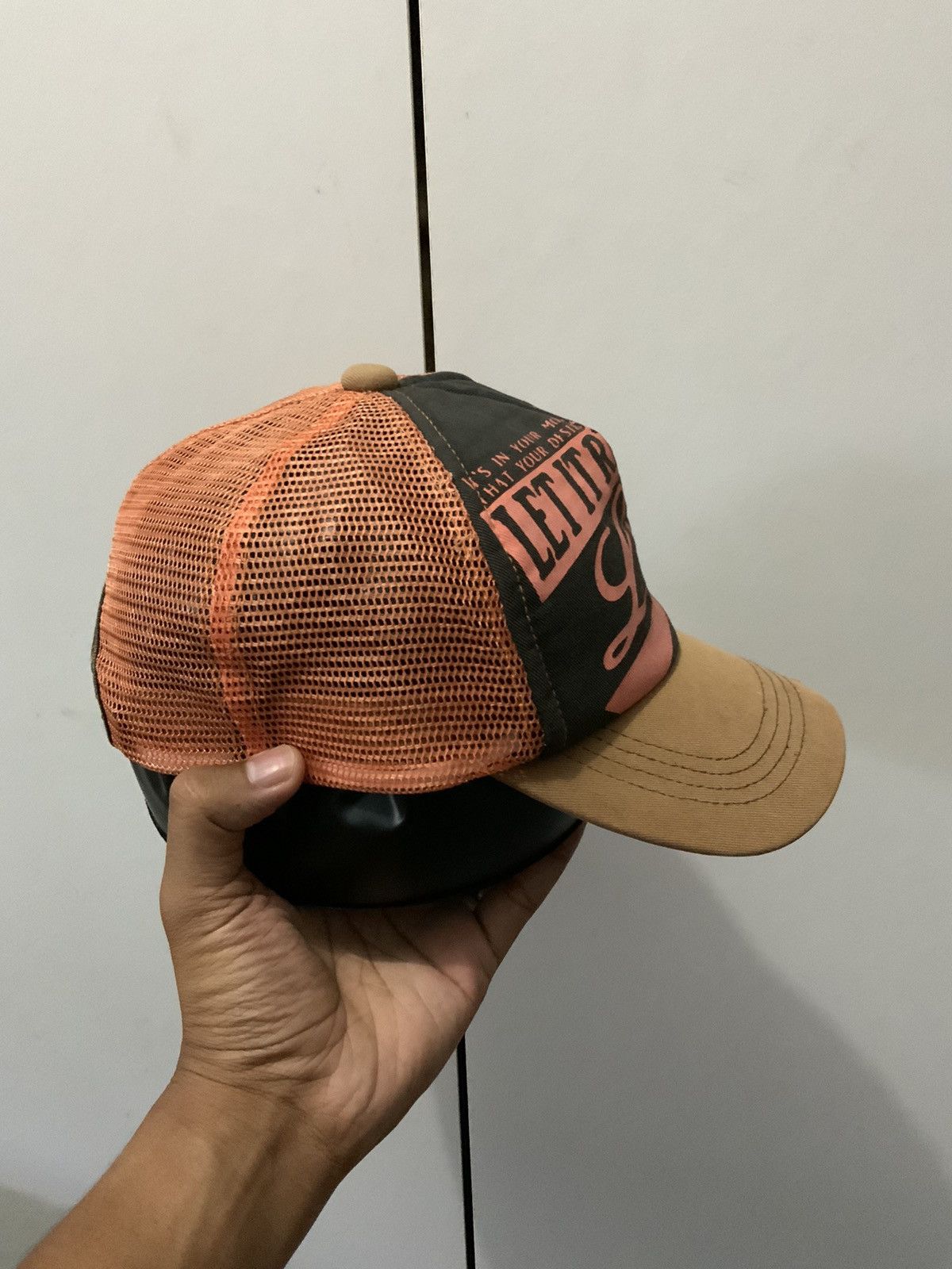 Japanese Brand Let It Ride Luck Destiny Trucker Hat Size ONE SIZE - 4 Thumbnail