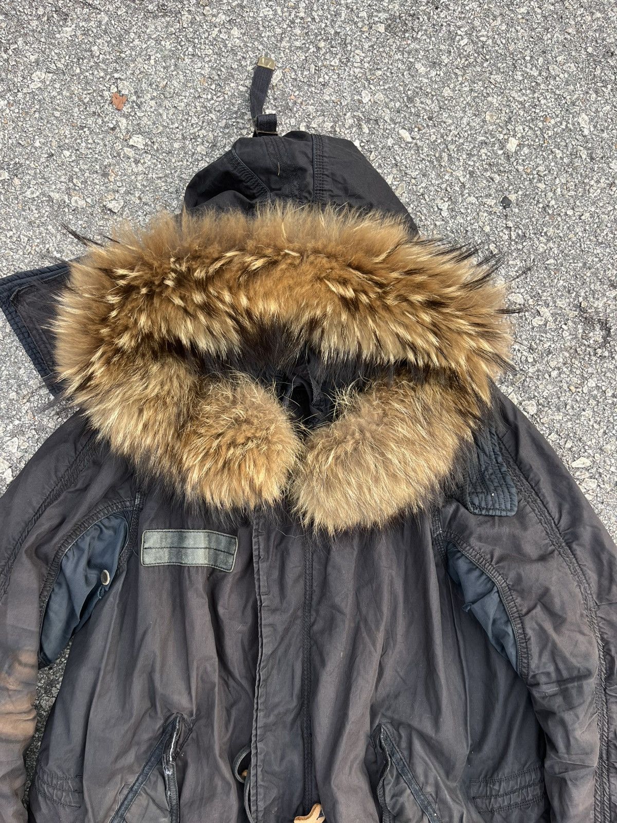 GOA Thrashed!! Very worn G.O.A parkas Size US M / EU 48-50 / 2 - 3 Thumbnail