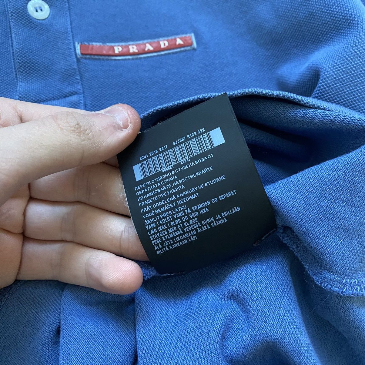 Prada Prada polo Luxury Size US L / EU 52-54 / 3 - 8 Thumbnail
