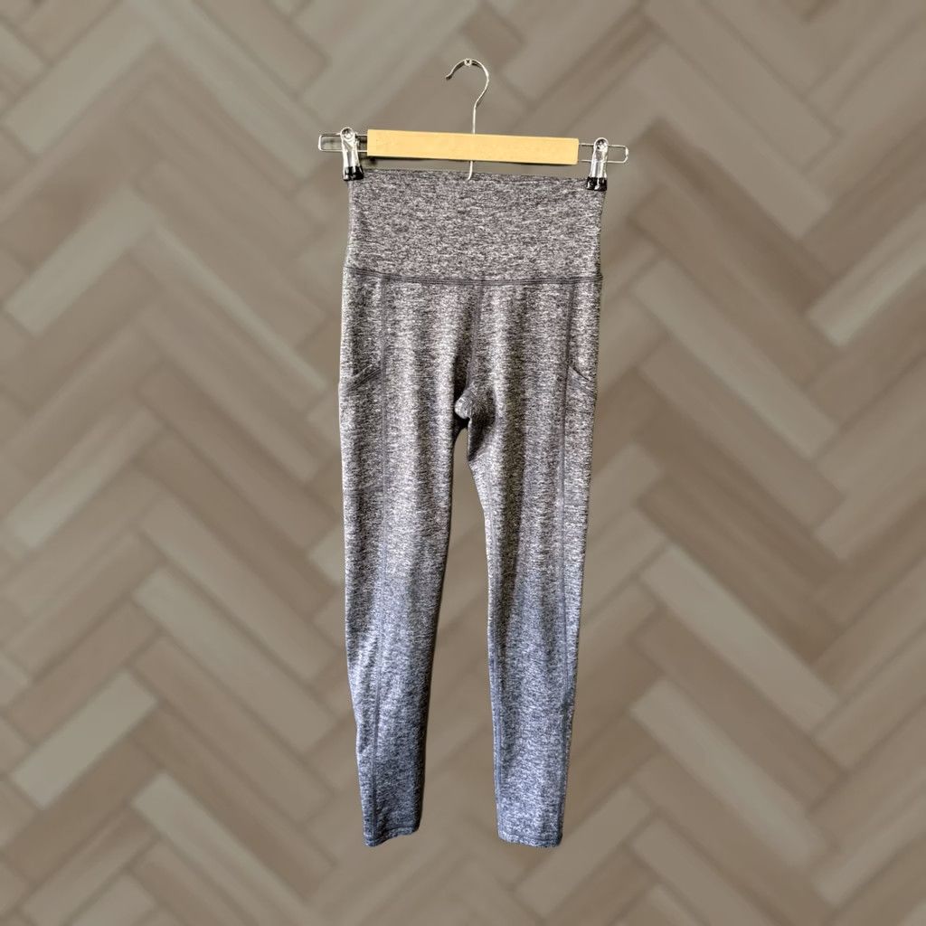Vintage Aerie Leggings Cropped Womens Gray Size M Pull-on Medium Blackout? Size 32" / US 10 / IT 46 - 1 Thumbnail